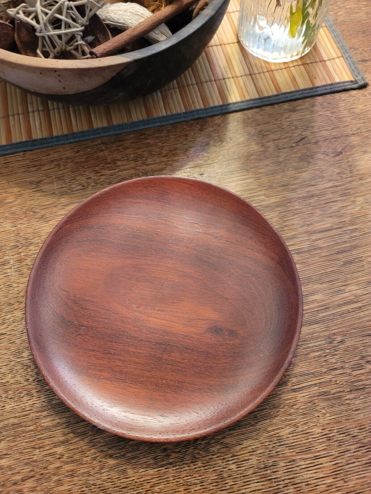 VTG Solid Wooden Plate Round 8.25\