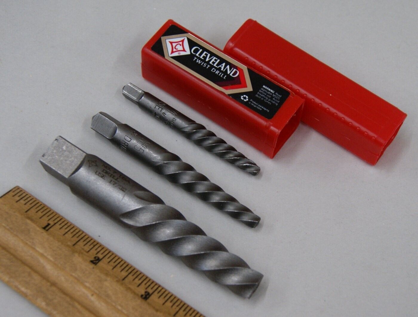 3 CLEVELAND No. 7 , 5, 4 ,Screw Extractor, use 17/32, 9/32, 1/4 drill bits SM586