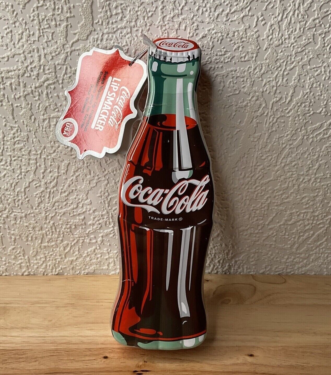 NWB Lip Smacker In Collectible Coca Cola Retro Bottle Tin New Sealed 6 pcs 2014