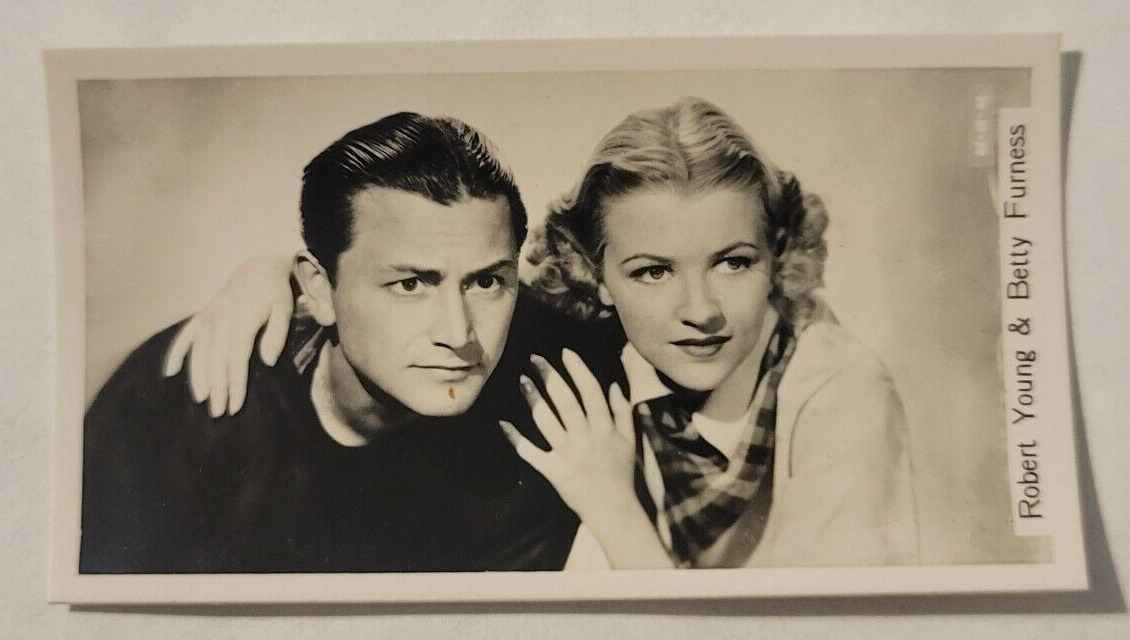 1937 Sinclair Film Stars Series 2 #80 Robert Young & Betty Furness (A)