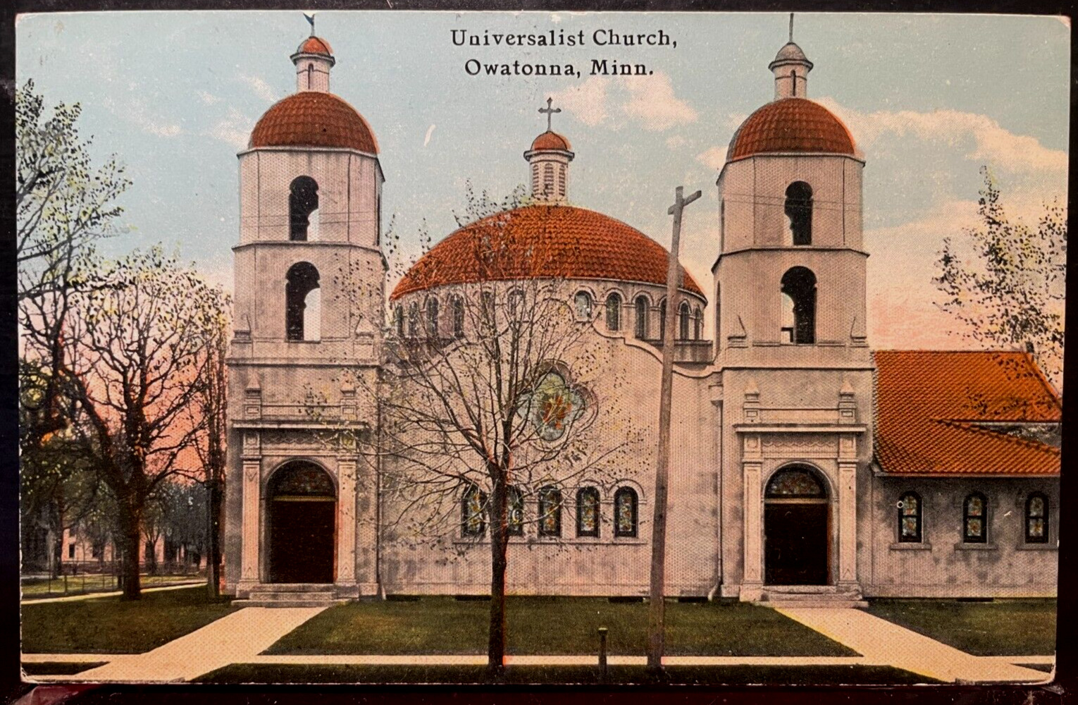 Vintage Postcard 1911 First Universalist Church, Owatonna, Minnesota (MN)