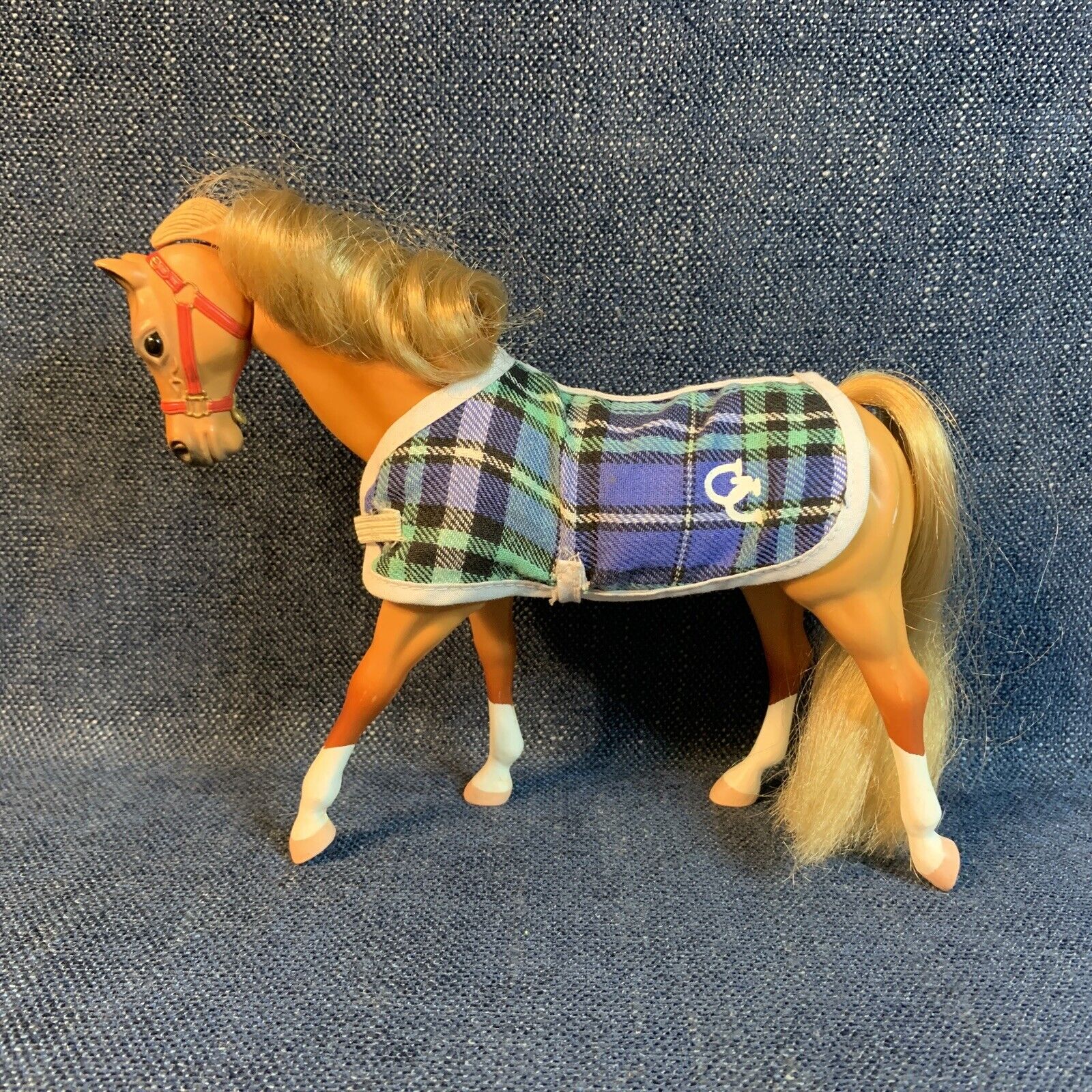 Vintage 1996 CC Empire Industries Chestnut Horse Head Moves Plaid Blanket