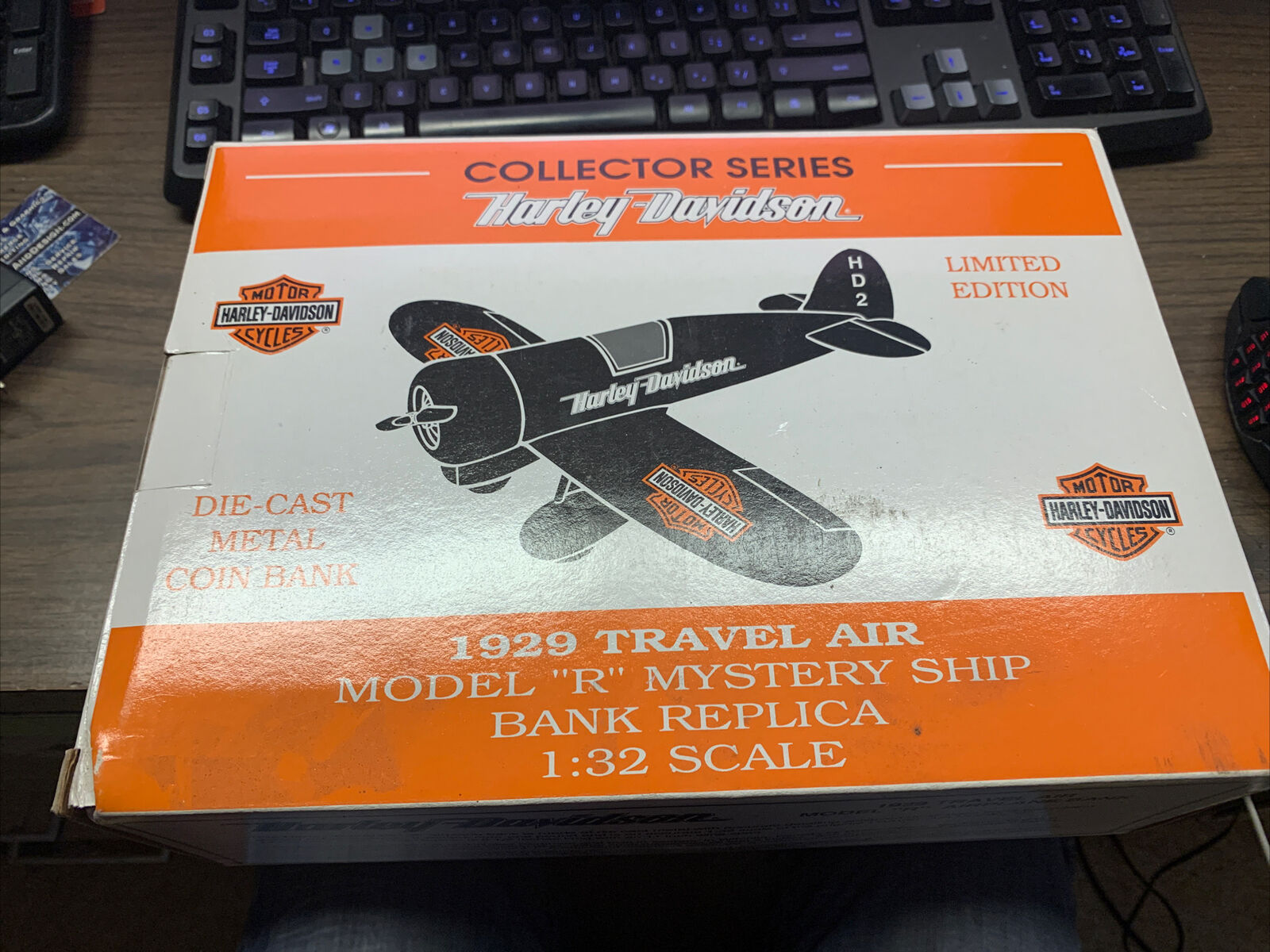 HARLEY DAVIDSON 1929 AIRPLANE BANK TRAVEL AIR DIE CAST - Model R 99200-93V - New