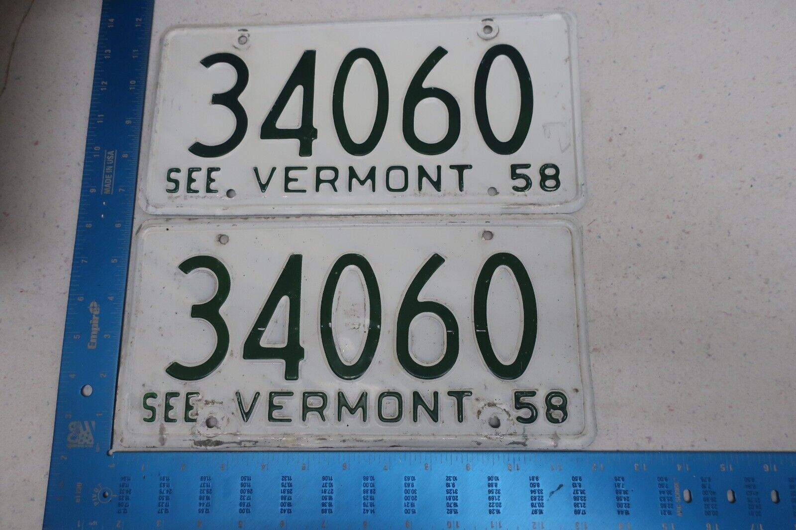 1958 58 VERMONT VT CAR VEHICLE LICENSE PLATE PAIR SET TAG #34060