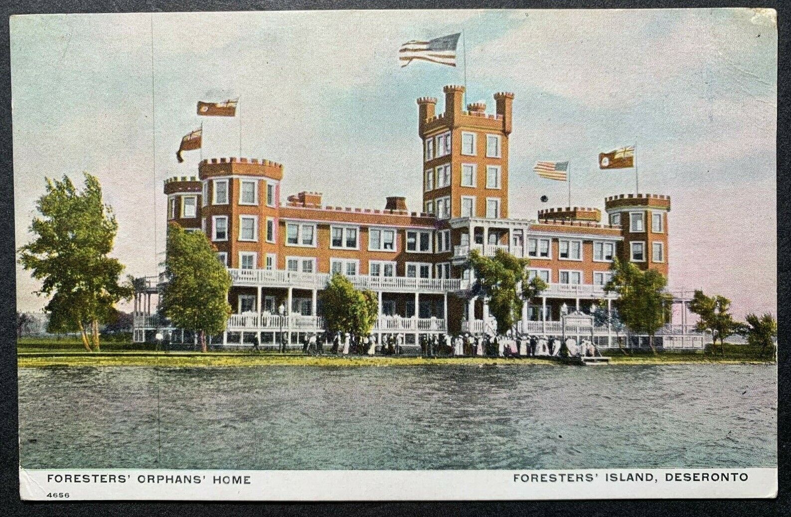 Postcard Deseronto Ontario - Foresters Orphanage with Children at Dock
