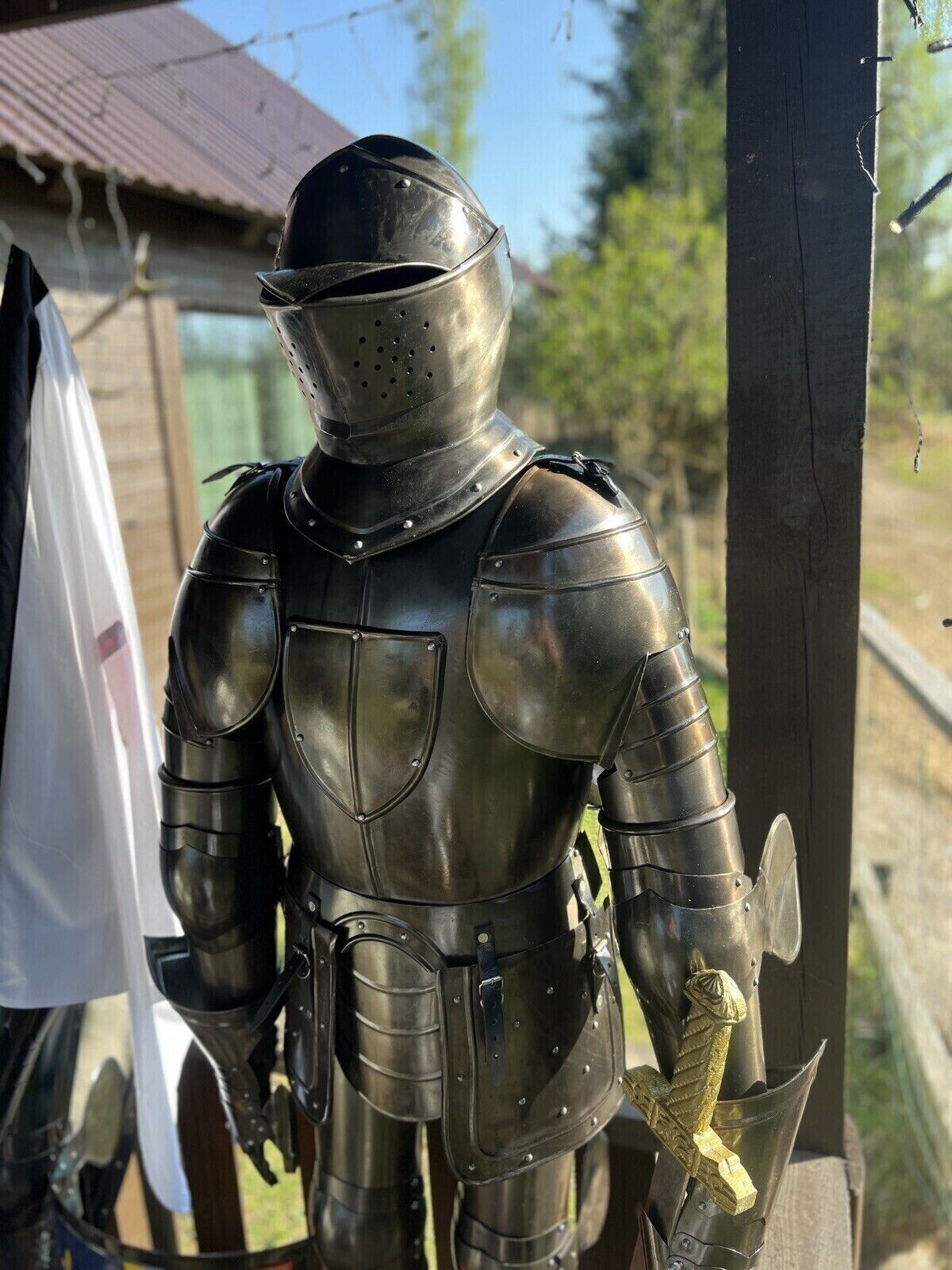 Black Antique Knight\'s armor Suit Medieval Full Body Armor Suit with Stand