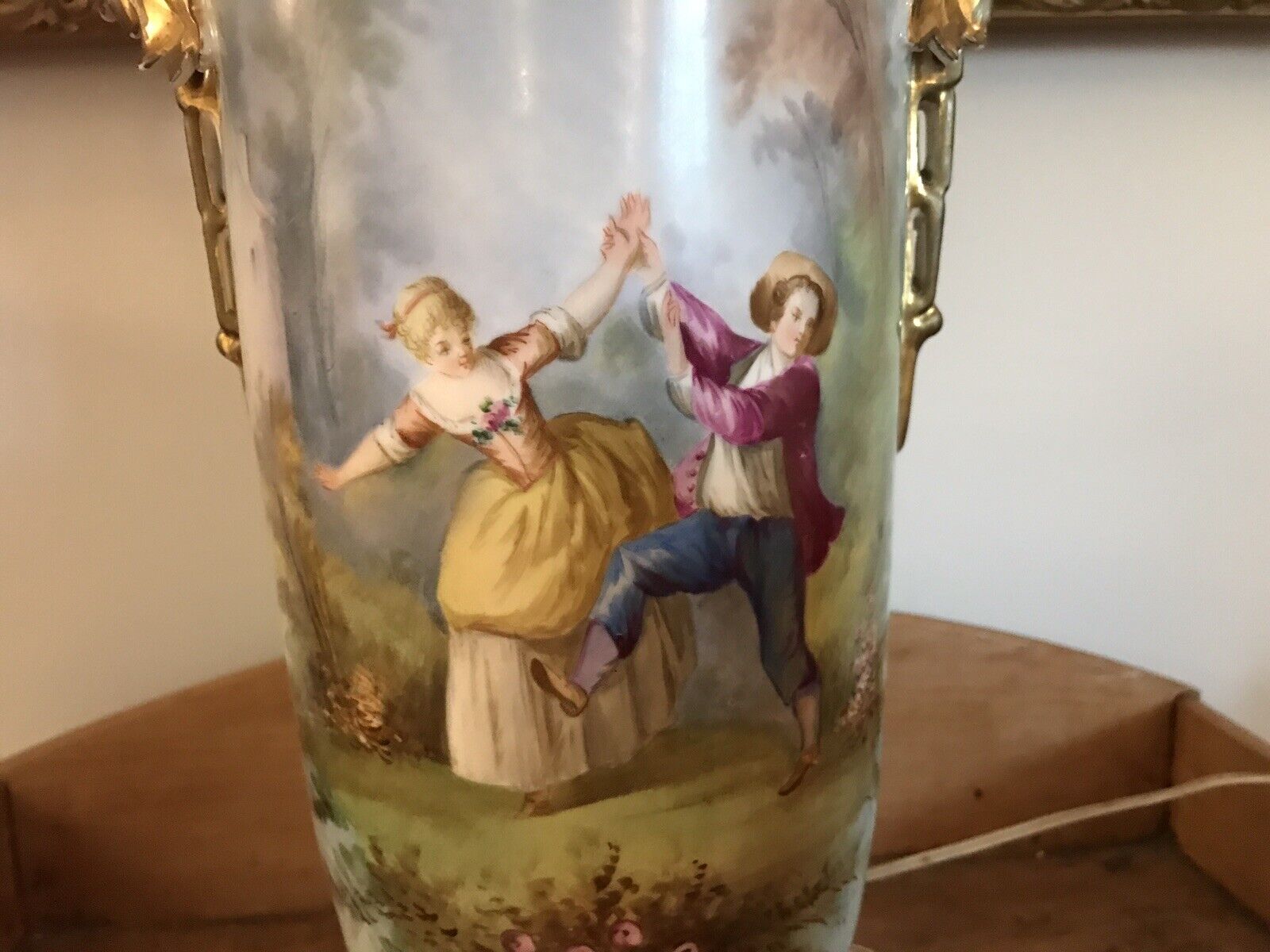 Large French Scene Antique Lamp Gorgeous