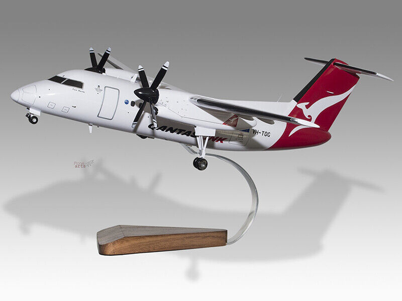 De Havilland Canada Dash 8 QantasLink Eastern Australia Airlines Handmade Model