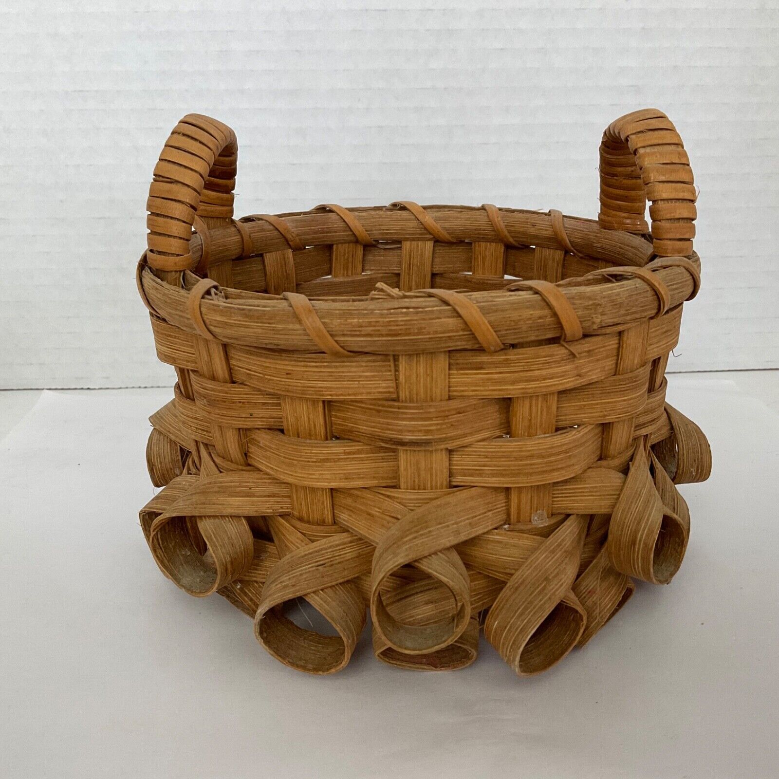 Handcrafted Wicker Basket with Handles Signed G. Kabel 1985 Small 5” Round
