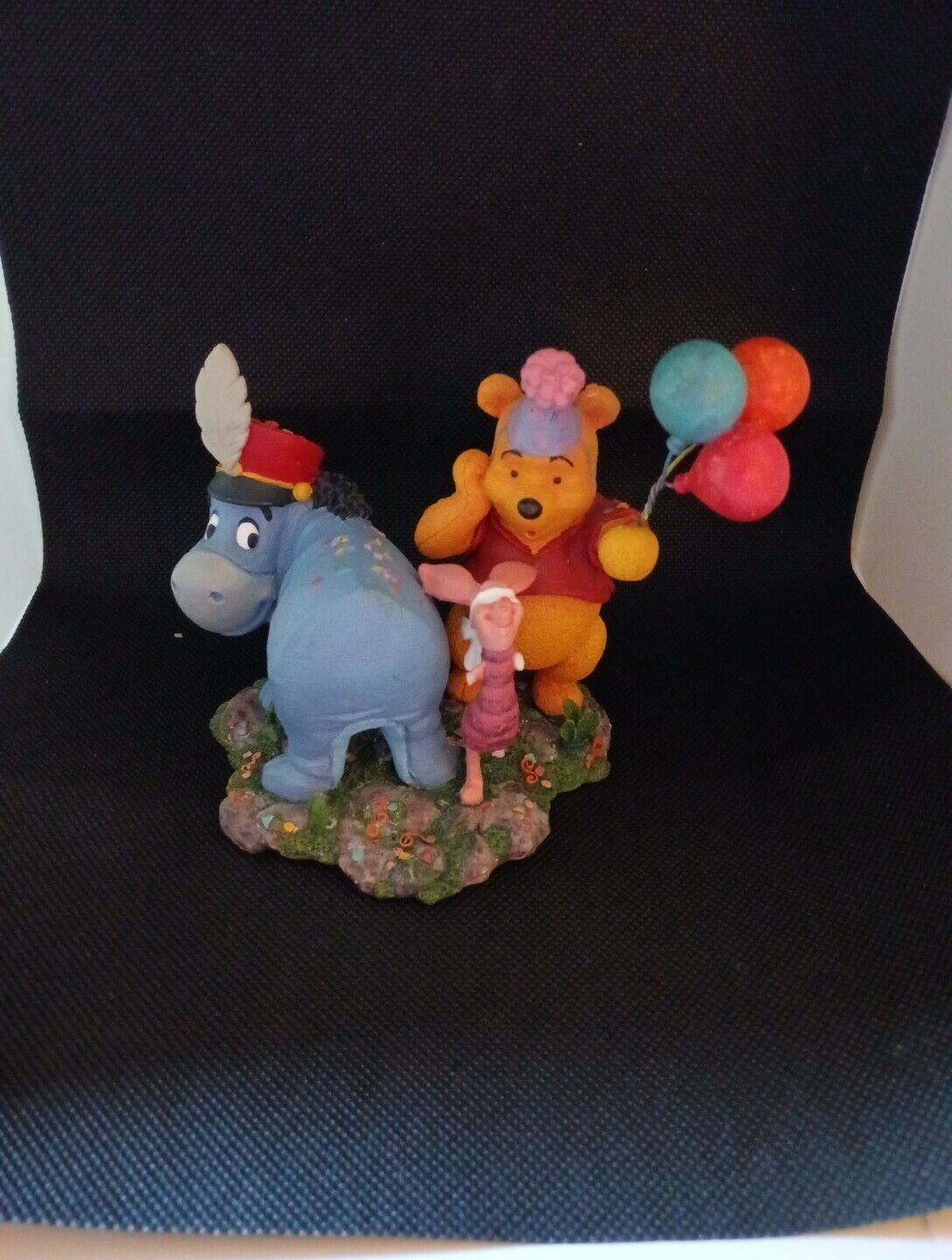 Simply Pooh RETIRED “Wishing You Birthday Merriment and Such” Figurine 4.5”