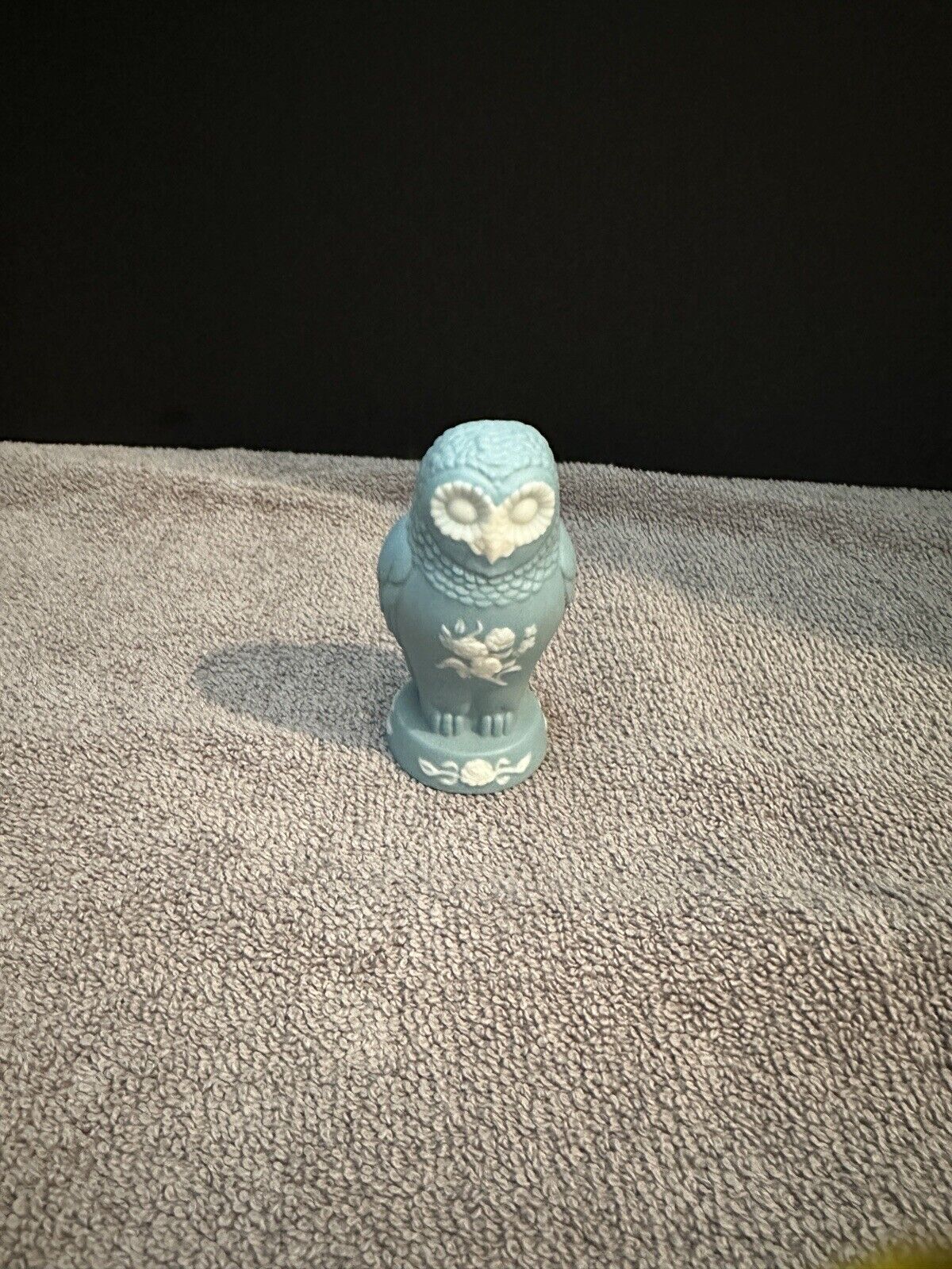 Franklin Mint Wedgewood\'s Owl Blue