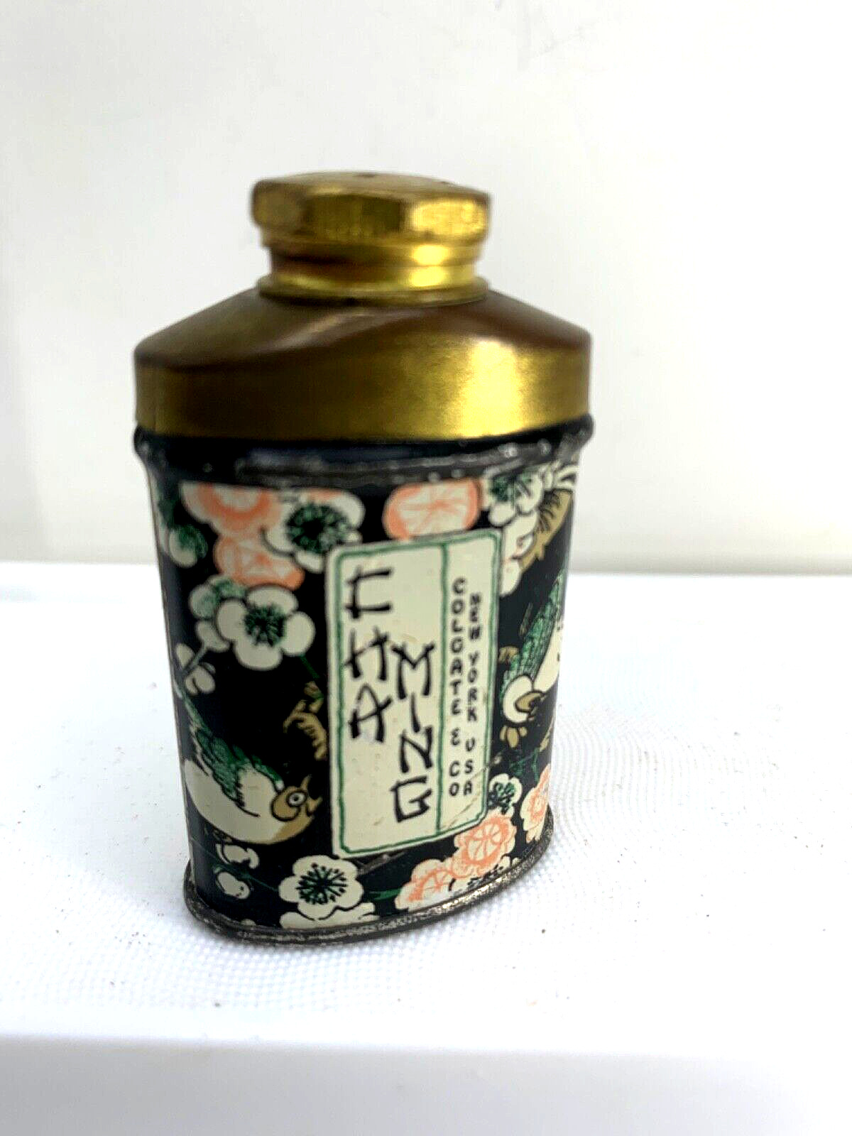 Darling  Antique mini sample perfumed powder tin.  Cha Ming by Colgate.   1910.