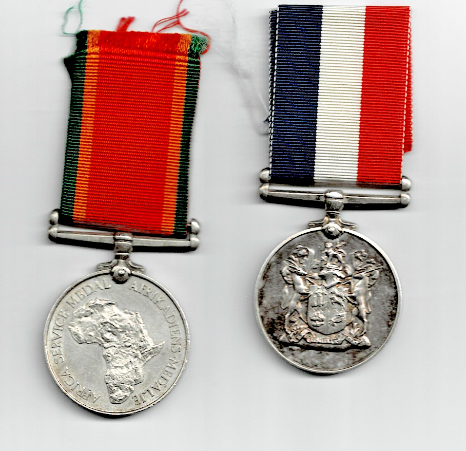 WW 2 SOUTH AFRICA MEDALS SILVER