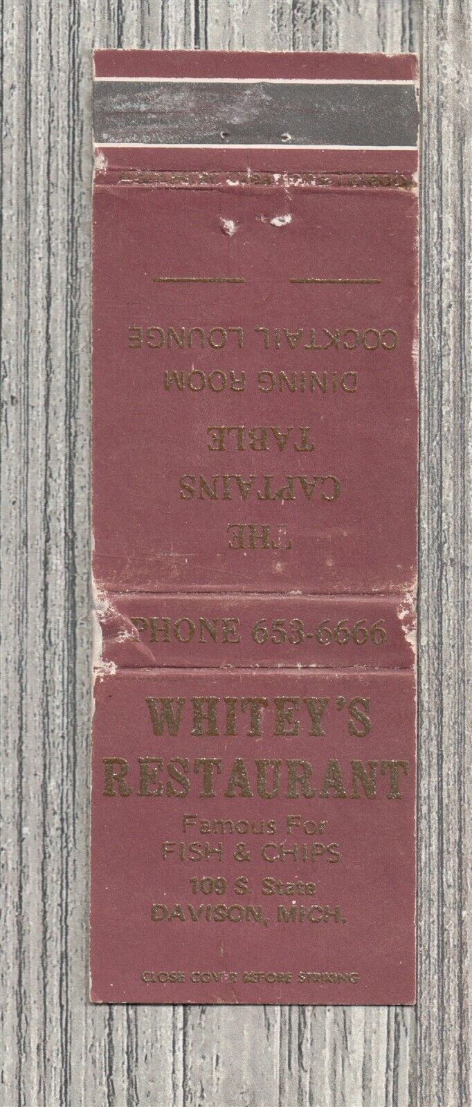 Whitey\'s Restaurant Matchbook Cover-Davison Michigan-2307