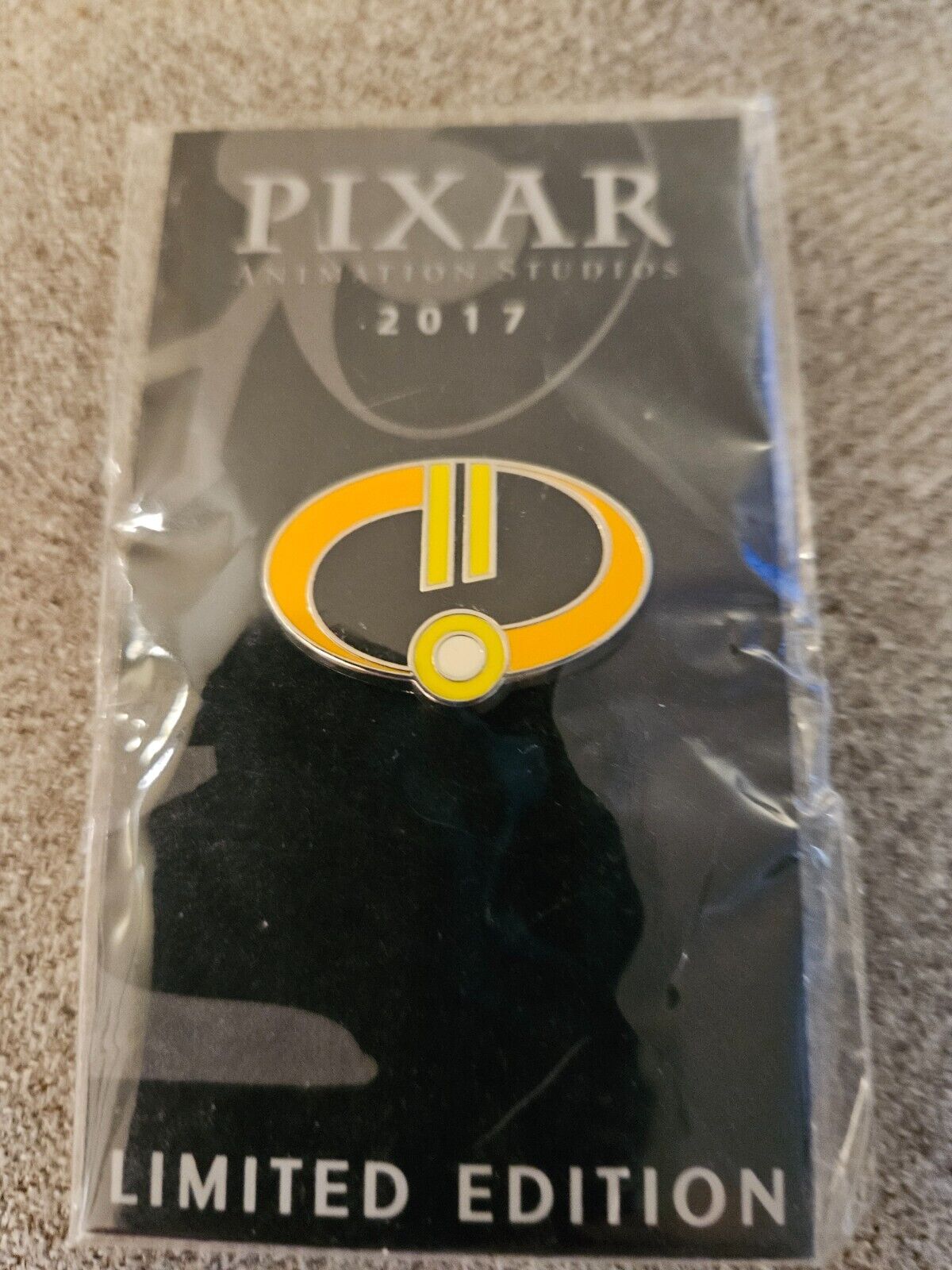 2017 Limited Edition PIXAR Incredibles 2 enamel pin  unopened
