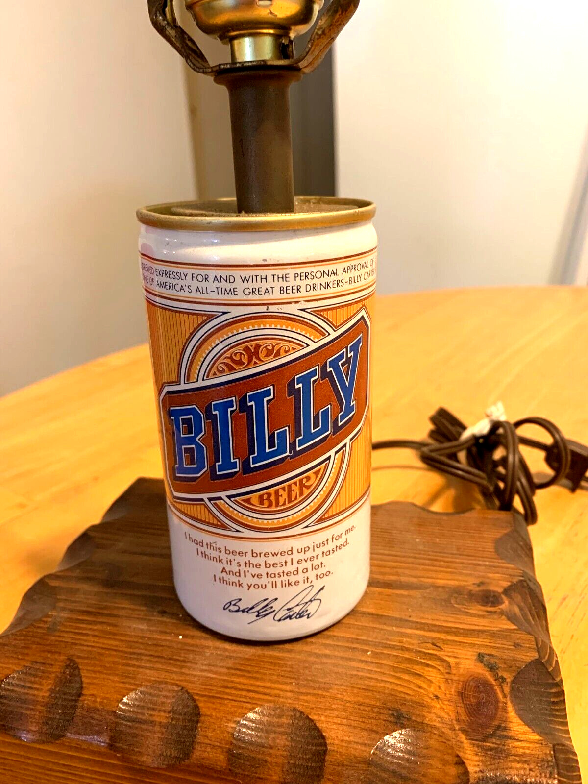 VINTAGE BILLY BEER CAN TABLE LAMP