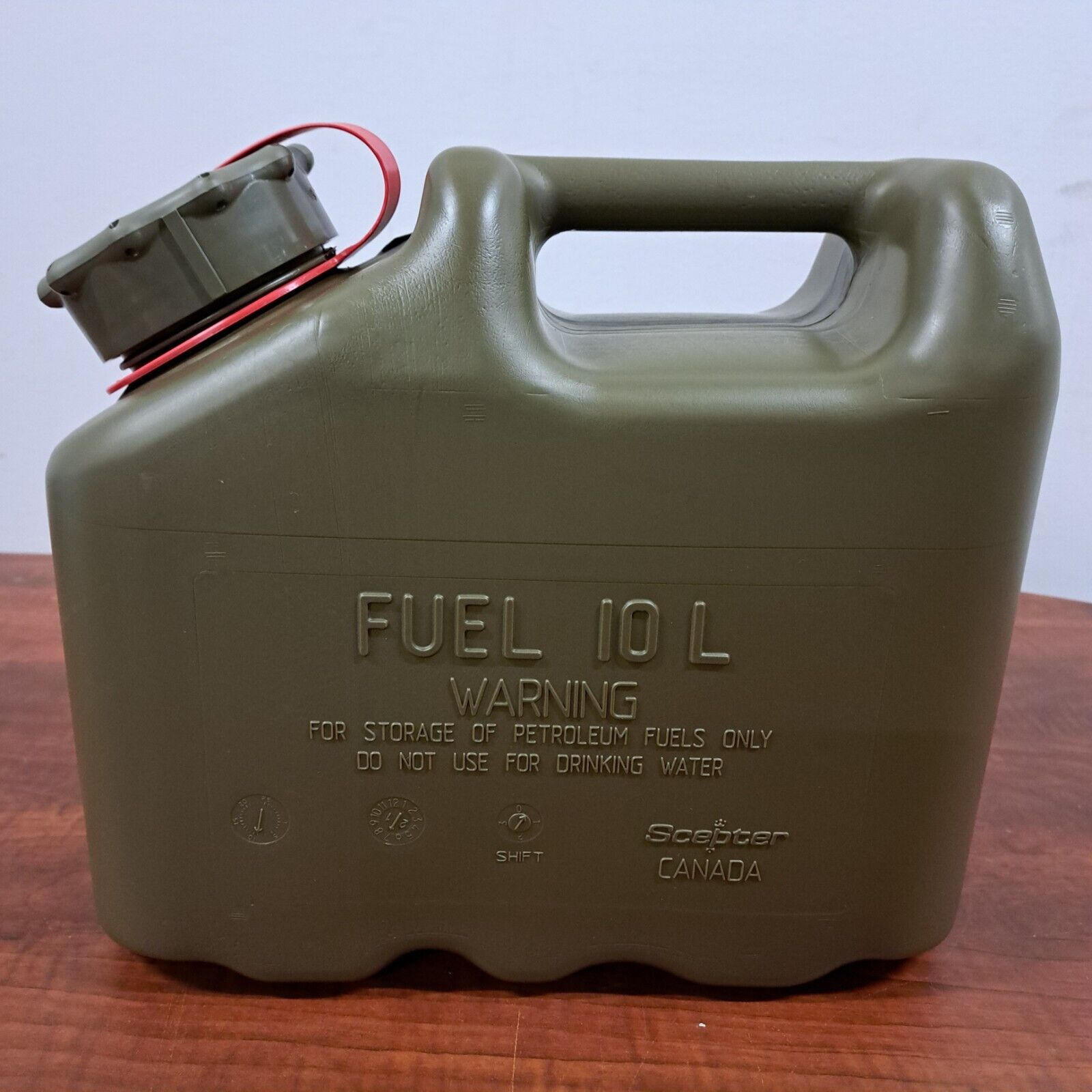 Brand New Genuine Scepter Olive Drab Military Fuel Can (MFC) 2.5 Gallon / 10 L
