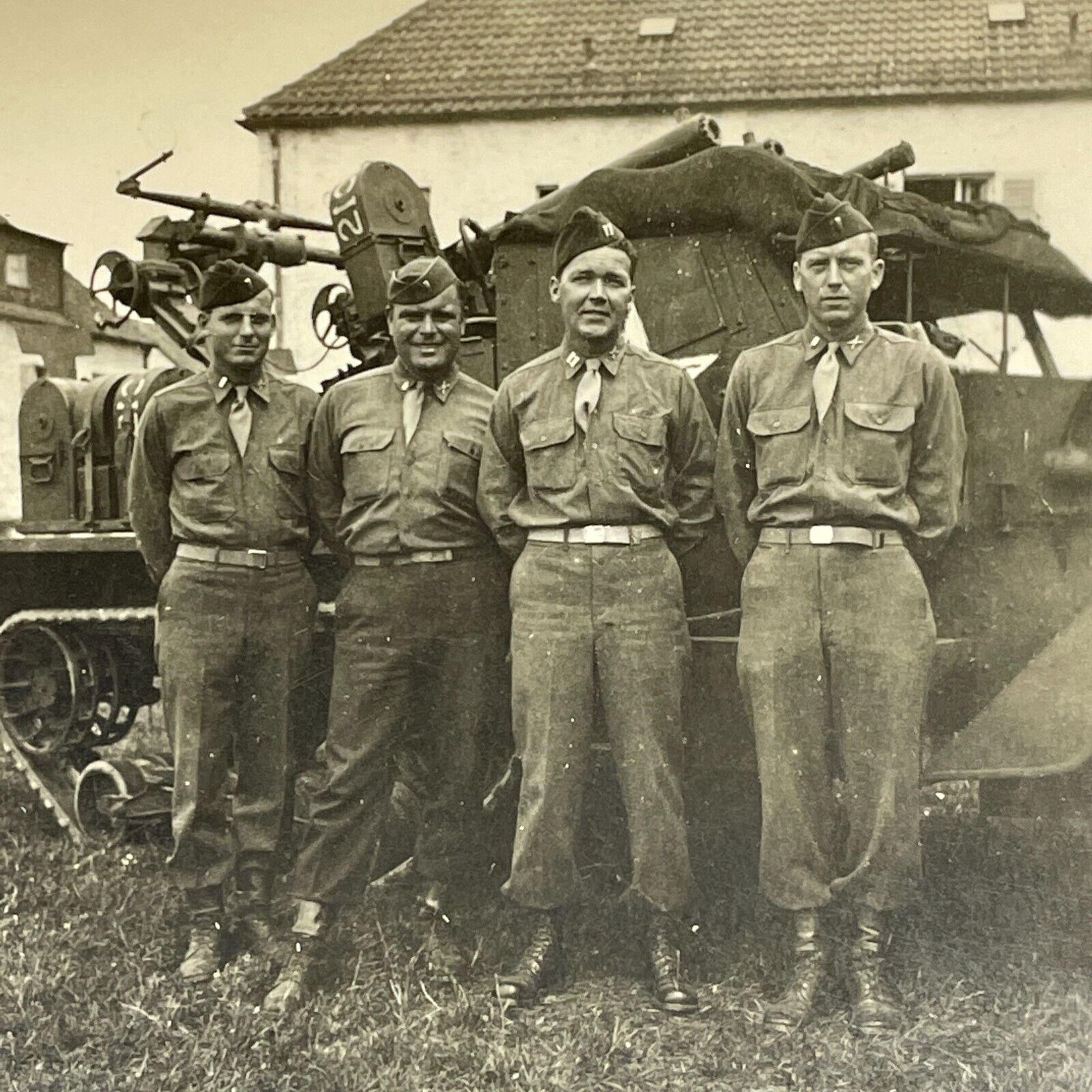 Z2 Photograph 1940\'s Handsome Group Military Men Posing With Old Tank Europe