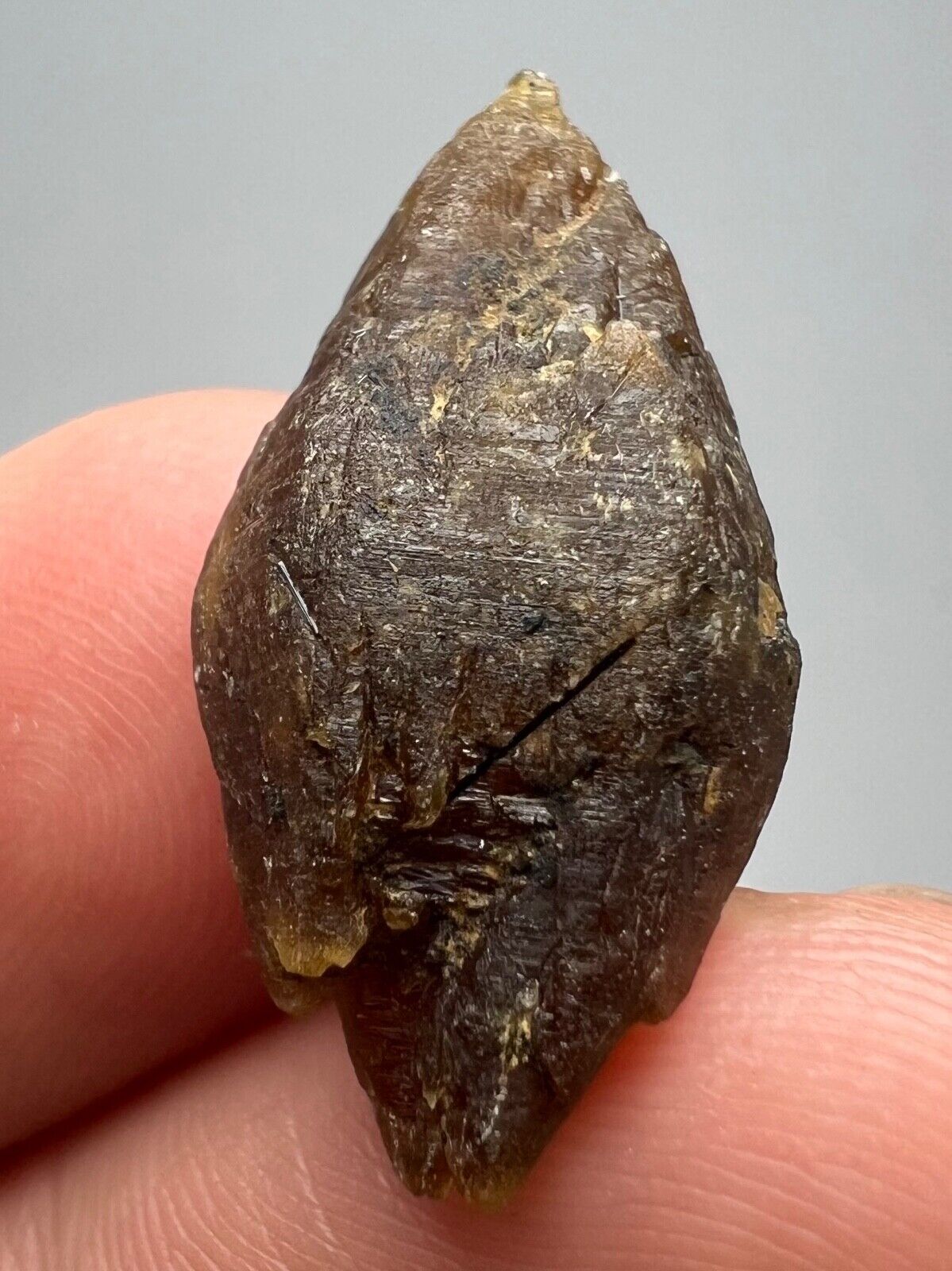 Rare Well Terminated Synchysite Crystal with Rutile or Aegirine @Zagi, 25 CT