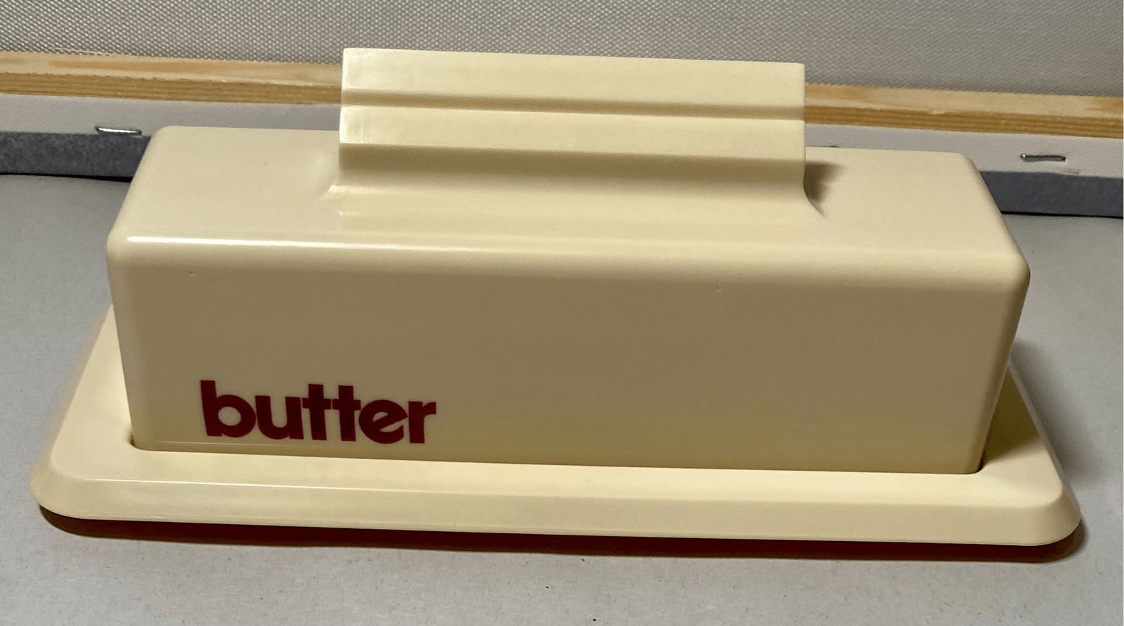 Vtg Sterilite Tablemate Plastic Butter Dish Beige Brown  Graphic Lettering