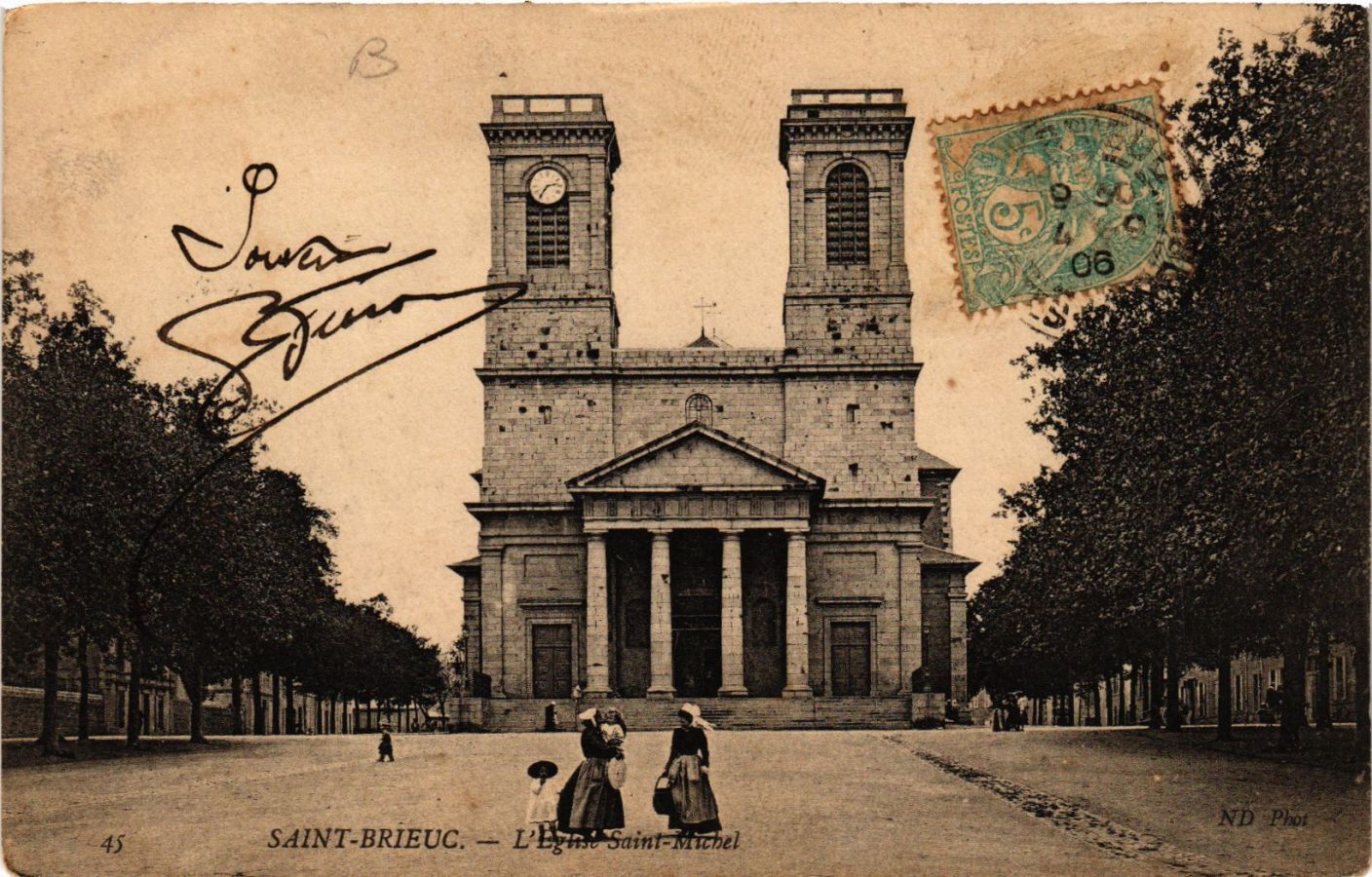 CPA AK St-BRIEUC - L\'Église St-MICHEL (381872)