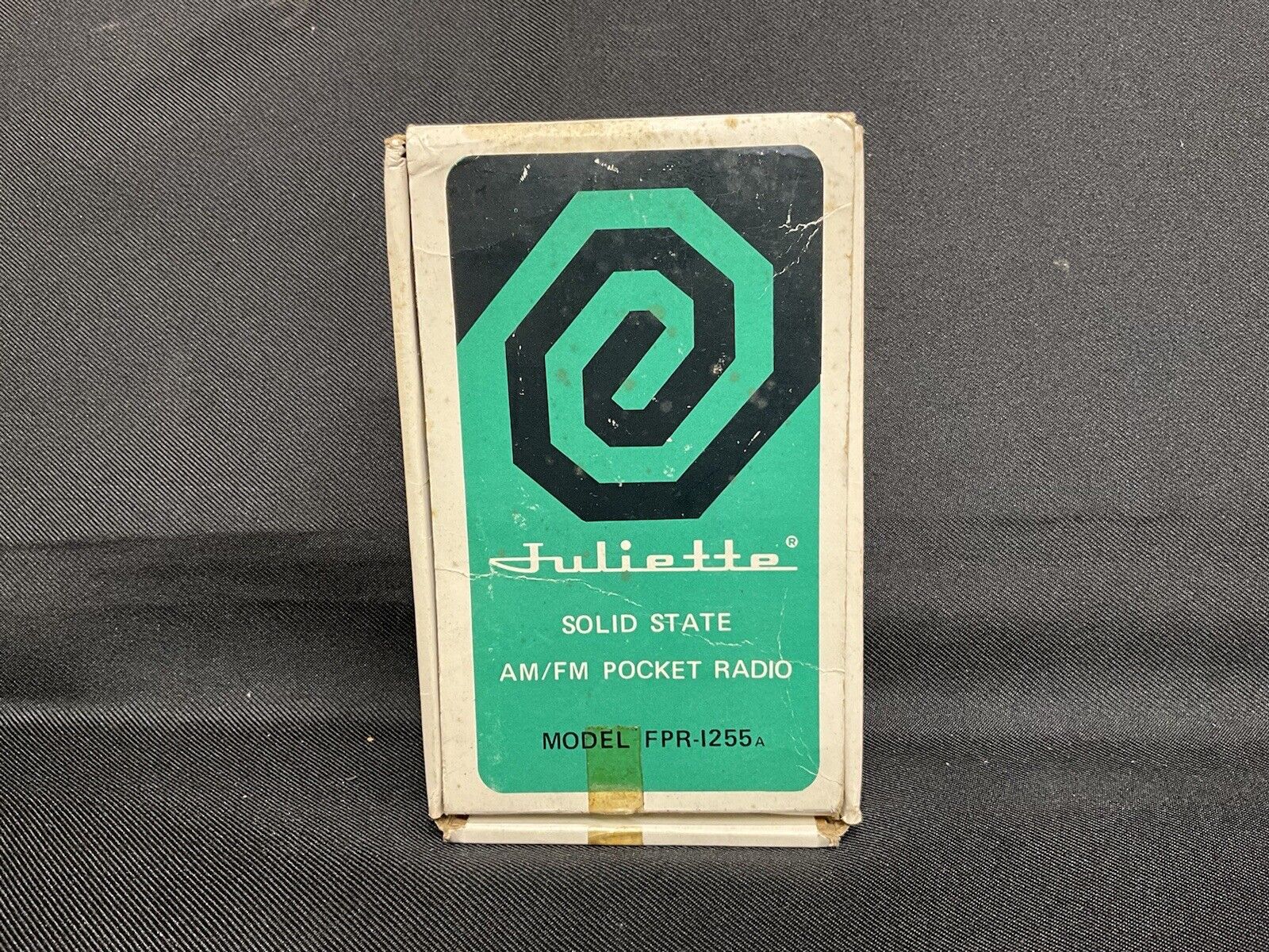 Vintage “Juliette” FPR-1255A Transistor Radio w Box, Works Great