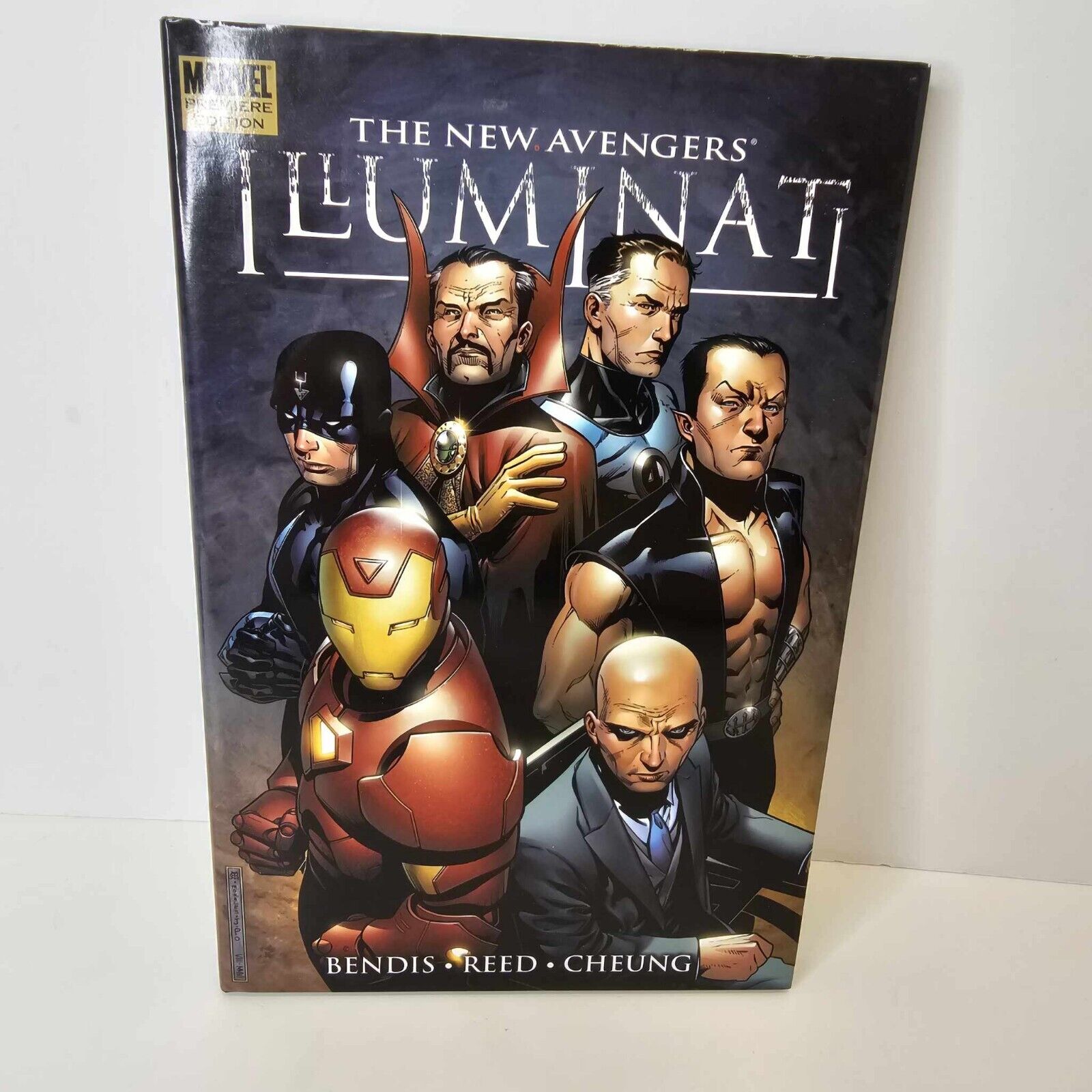 The New Avengers Illuminati Graphic Novel Marvel Premiere Edition