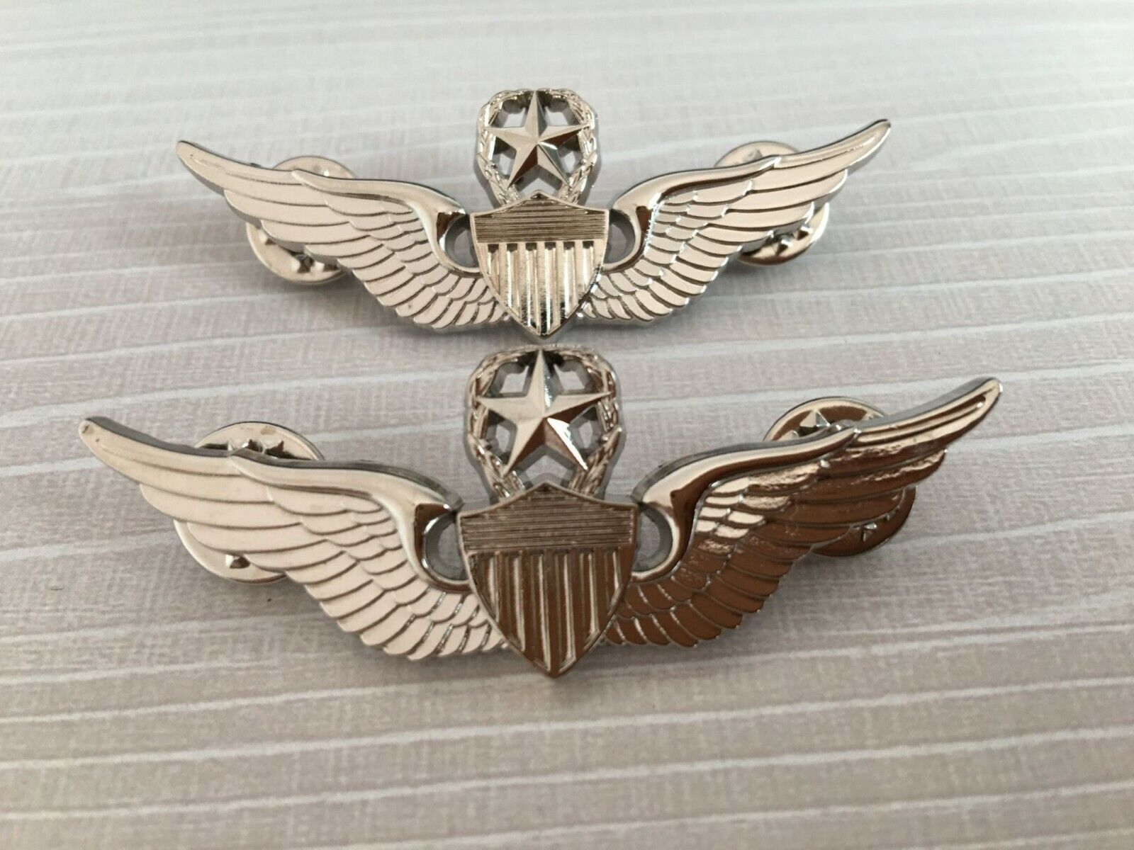 TWO 2 PIECES US Army Military Command Pilot Metal Wings Metal Badge Pin Silver