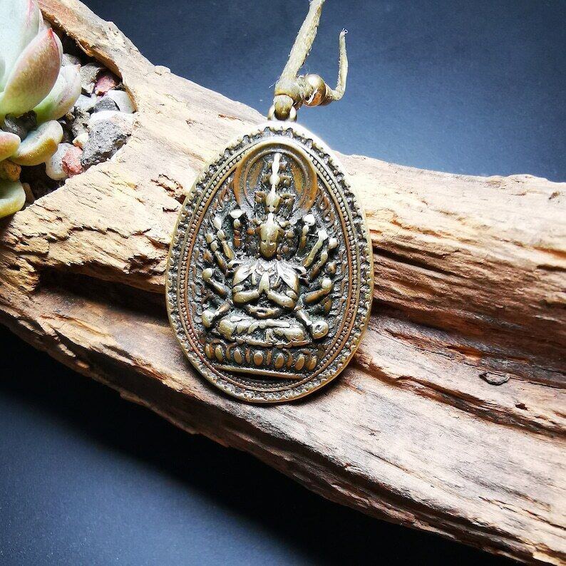Gandhanra Antique Tibetan Buddhist Amulet,Double Sided Avalokitesvara,Padmapani