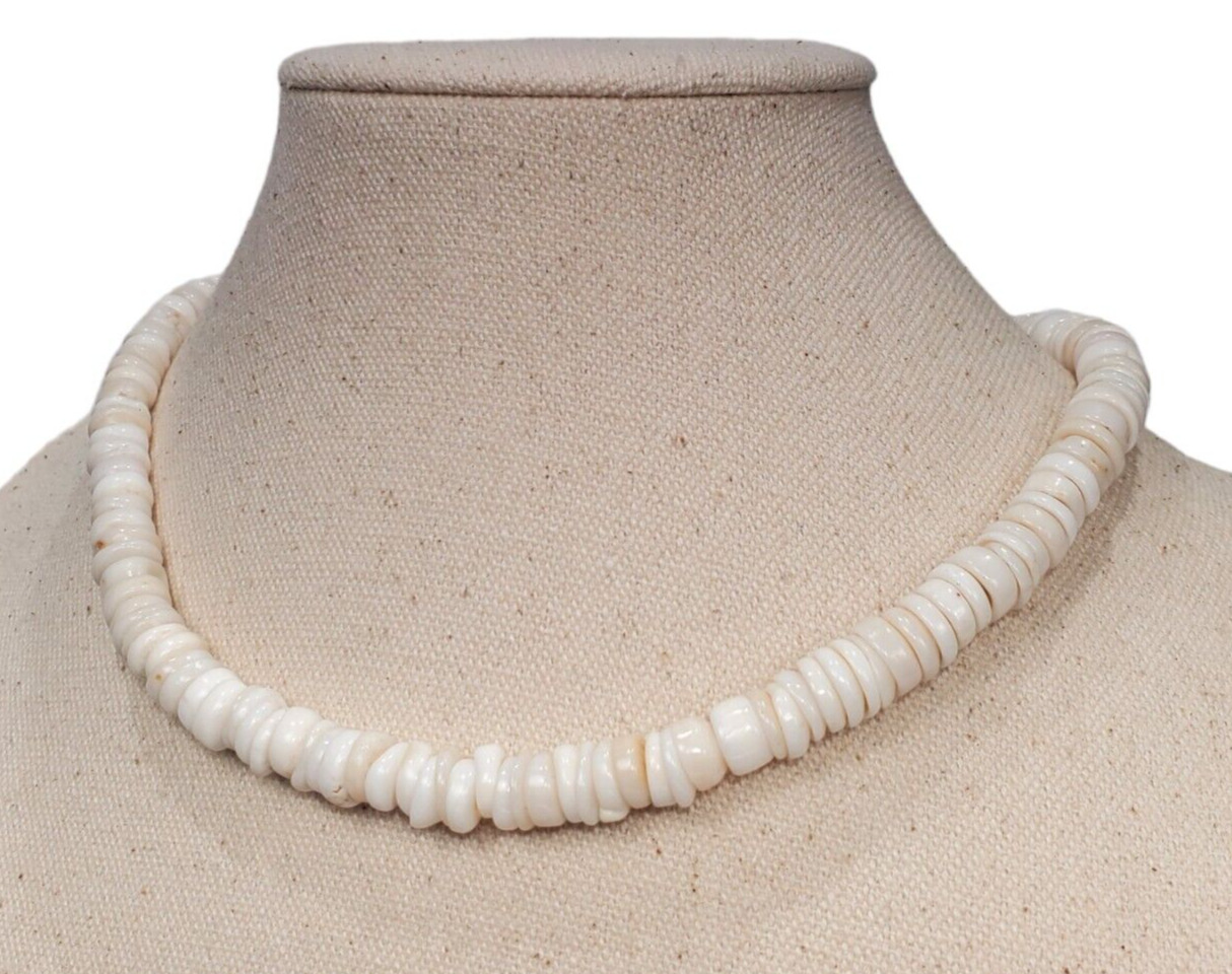 Vintage Real Hawaii White and Cream Puka Shells 16 Inch Necklace Barrel Clasp
