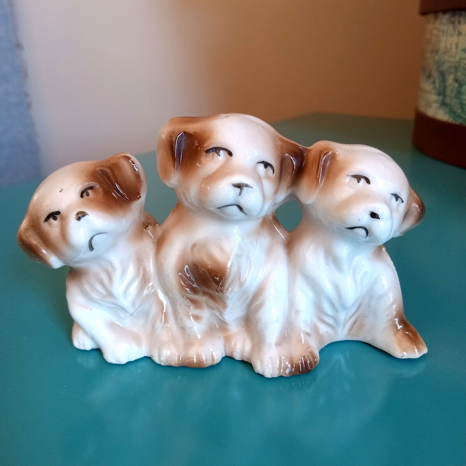 Vtg MCM Japan Dog Trio Family Pups White Brown Puppies Ceramic Japan Figurine