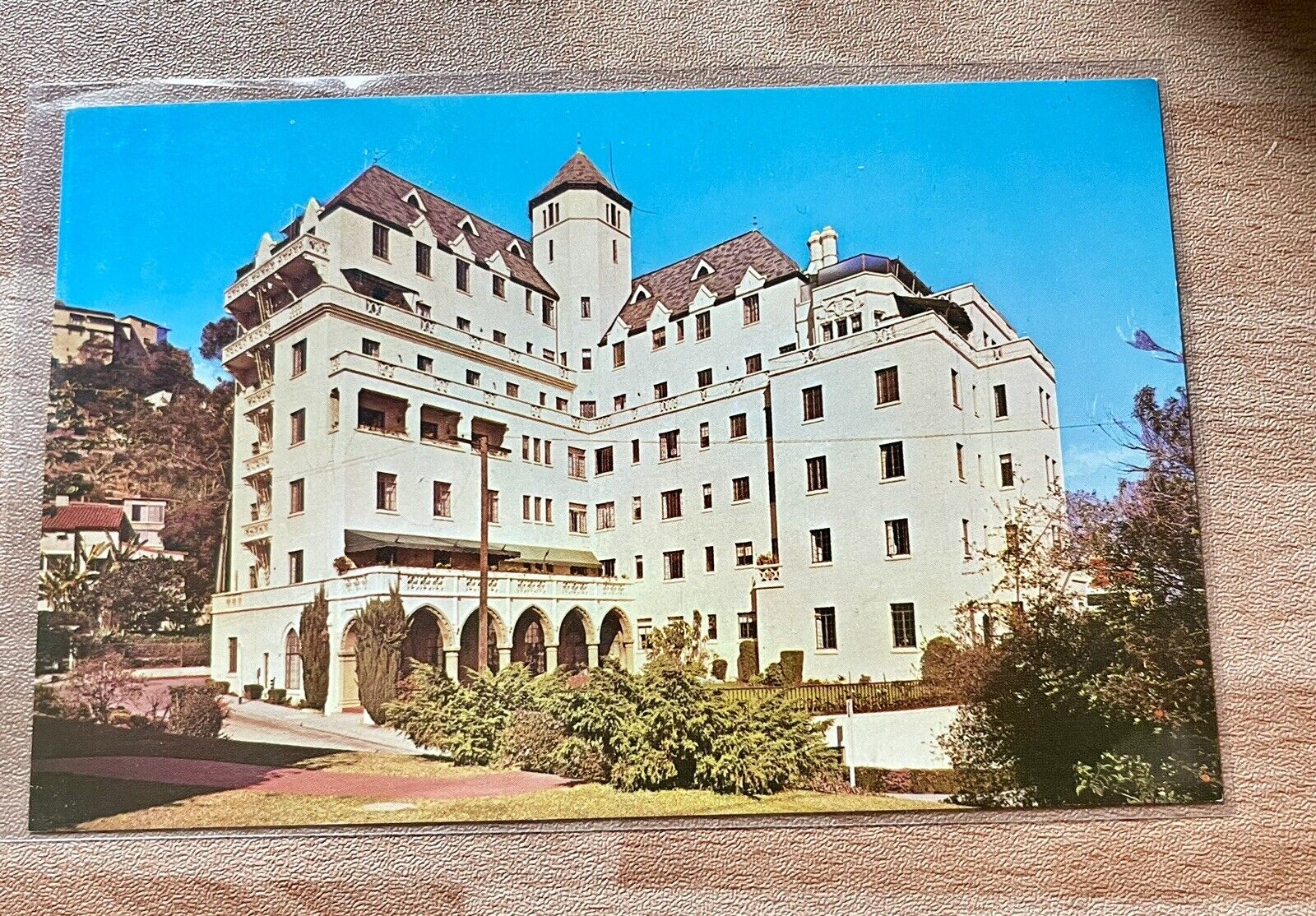 RARE Late 1950s-Early 1960s Vintage Chateau Marmont Post Card In Plastic Sleeve