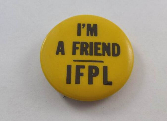 VTG ( I\'m A Friend IFPL ) Idaho Falls Public Library Button Pinback