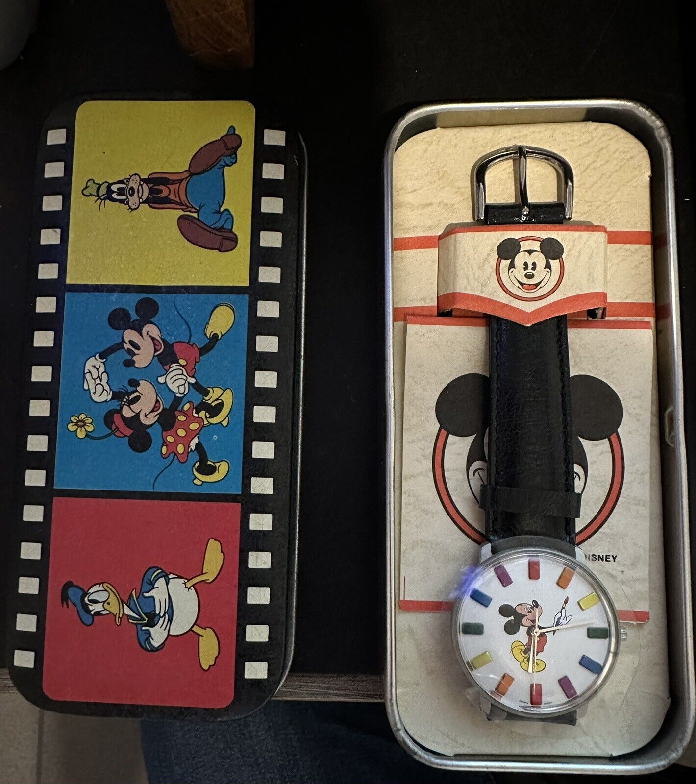 1992 Mickey, Inc Mickey Mouse Rainbow Paintbrush Watch