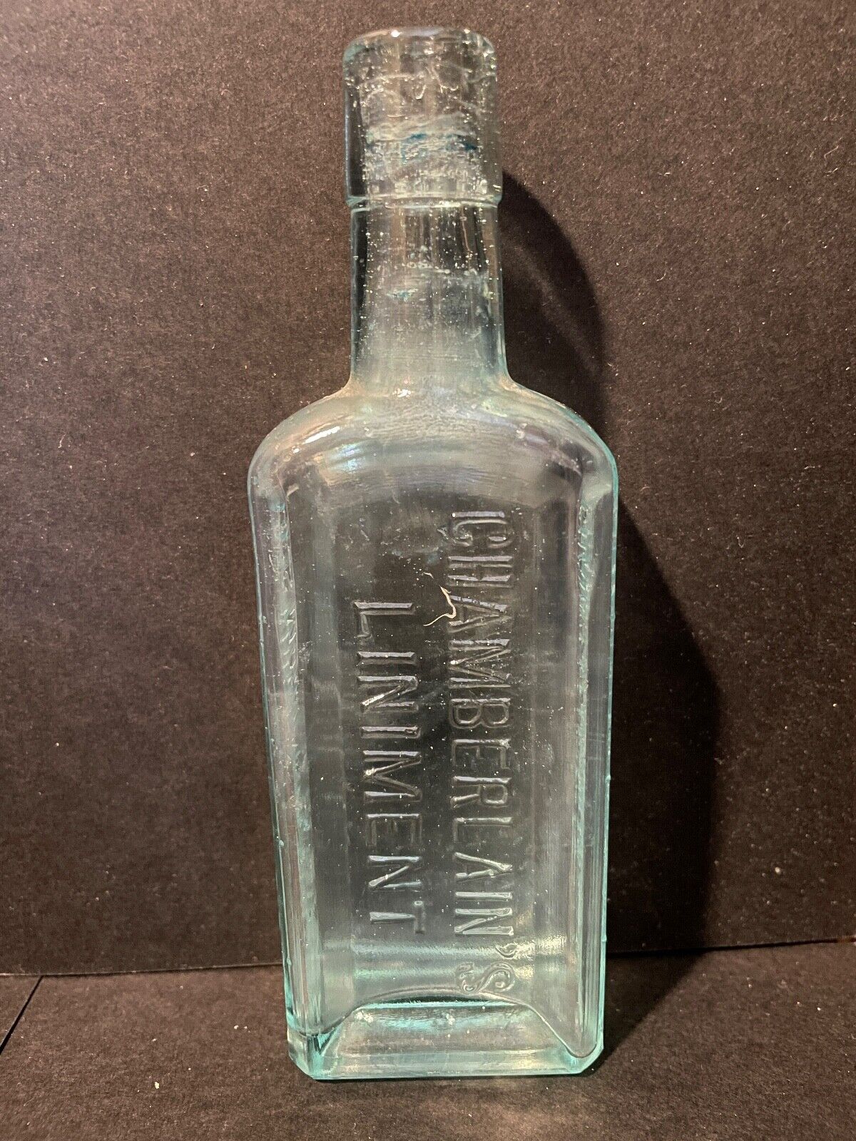 Antique Chamberlain\'s Liniment Des Moines IA USA Medicine Glass Bottle 6\