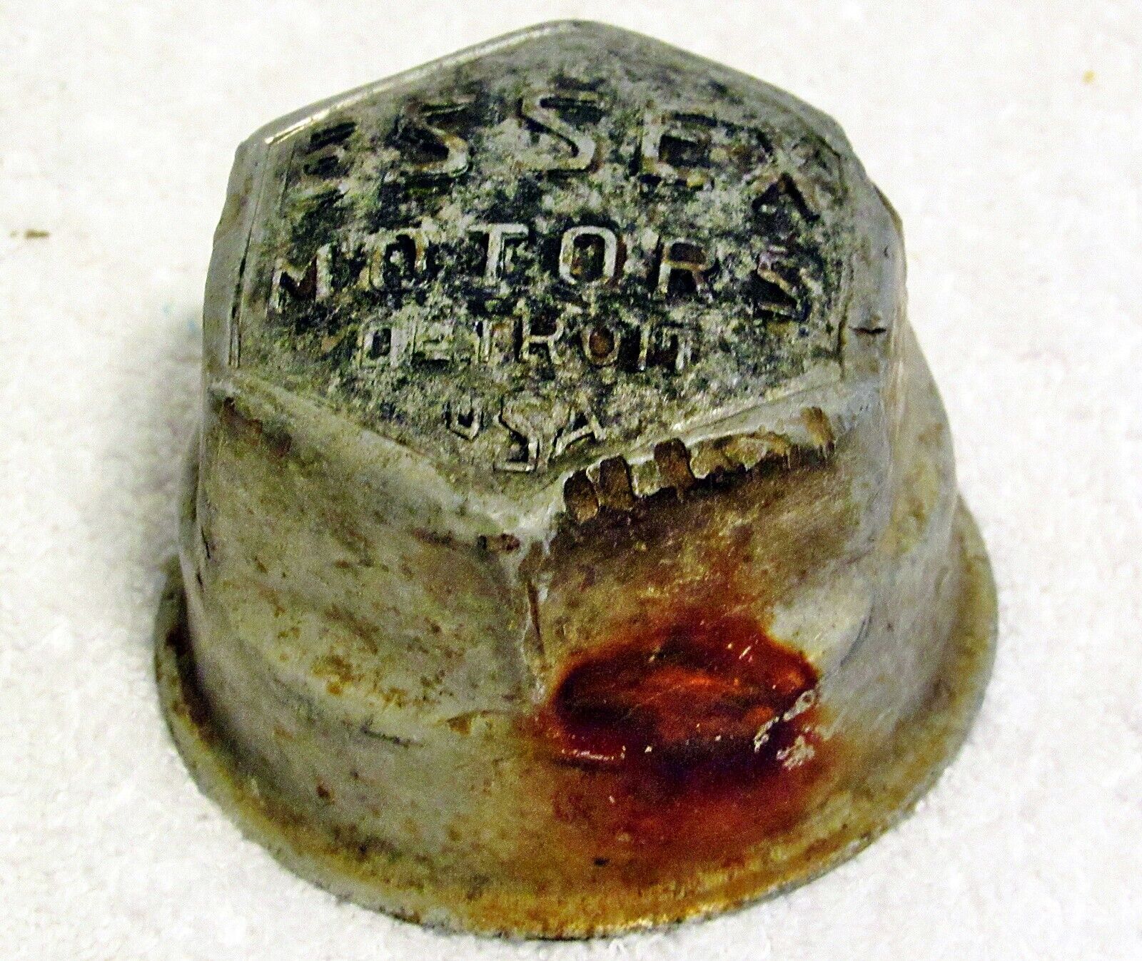 1920\'s Antique Essex Motors Detroit USA Grease Cup Cap Silver Background 