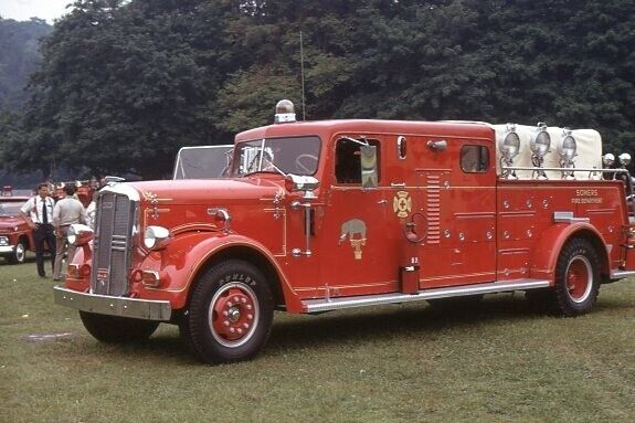 Somers NY 1948 Ward LaFrance Rescue/Light Truck - Fire Apparatus Slide