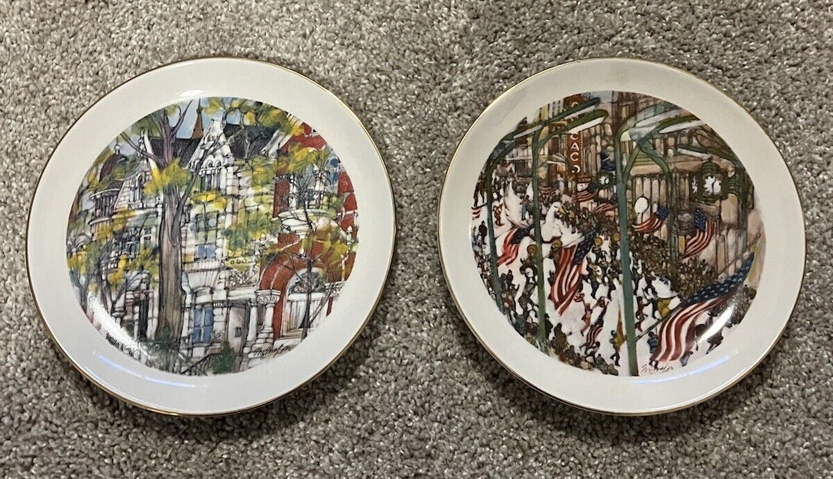 (2) LE CHICAGO COLLECTION PLATES PARADES & NEIGHBORHOODS 1975, 1980 McMahon