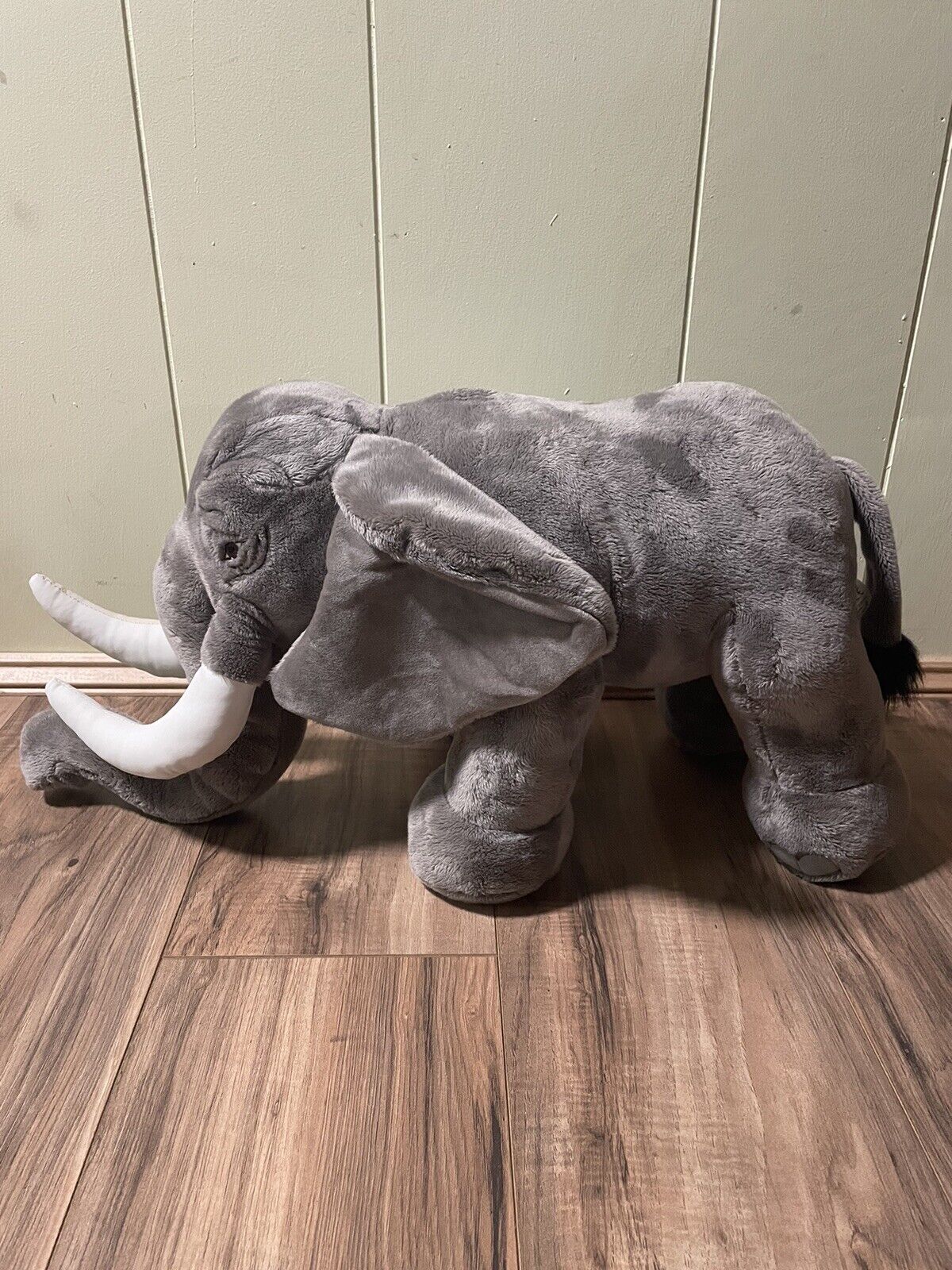RARE Disney Store Lion King Jumbo African Elephant 24”x14” Plush GREAT CONDITION