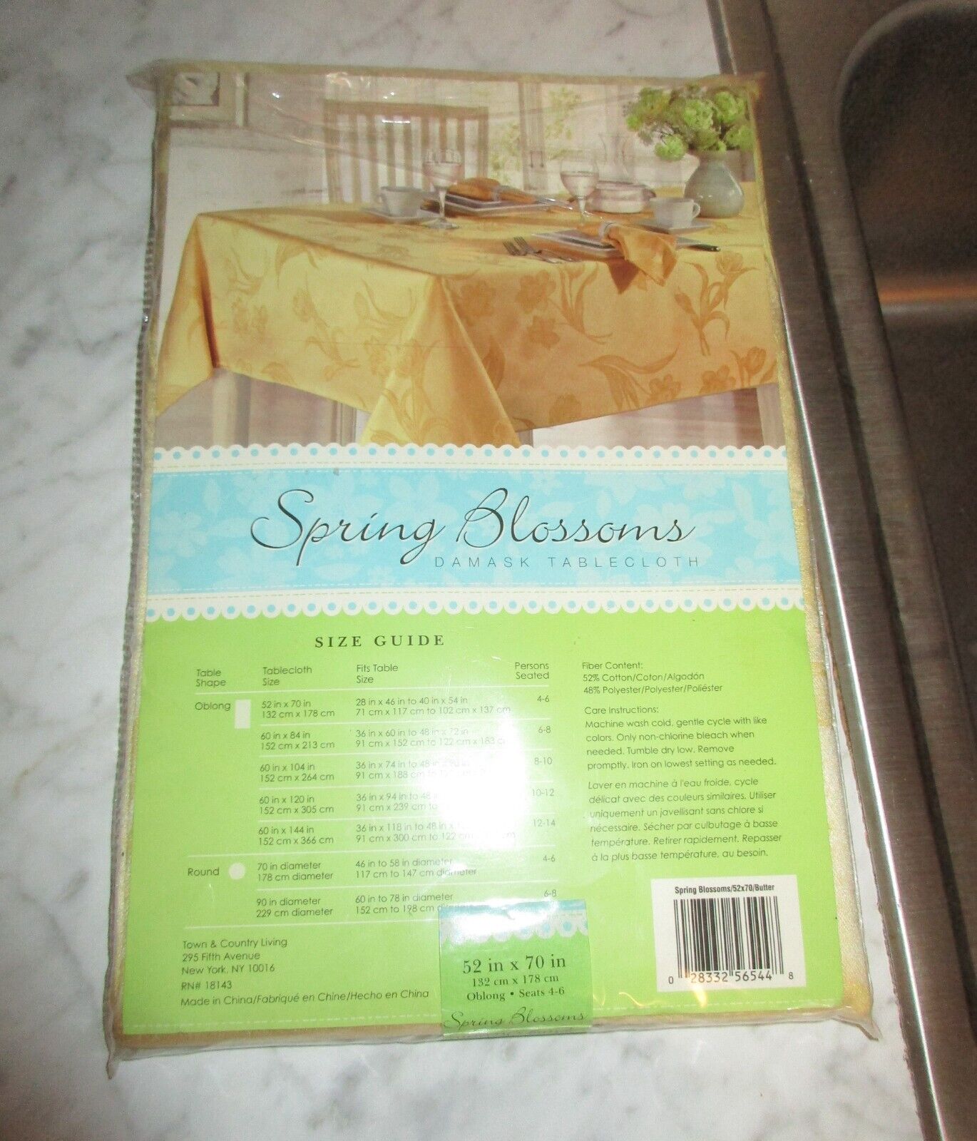 Town & Country Damask Spring Blossoms Gold Oblong Tablecloth 52 x 70\