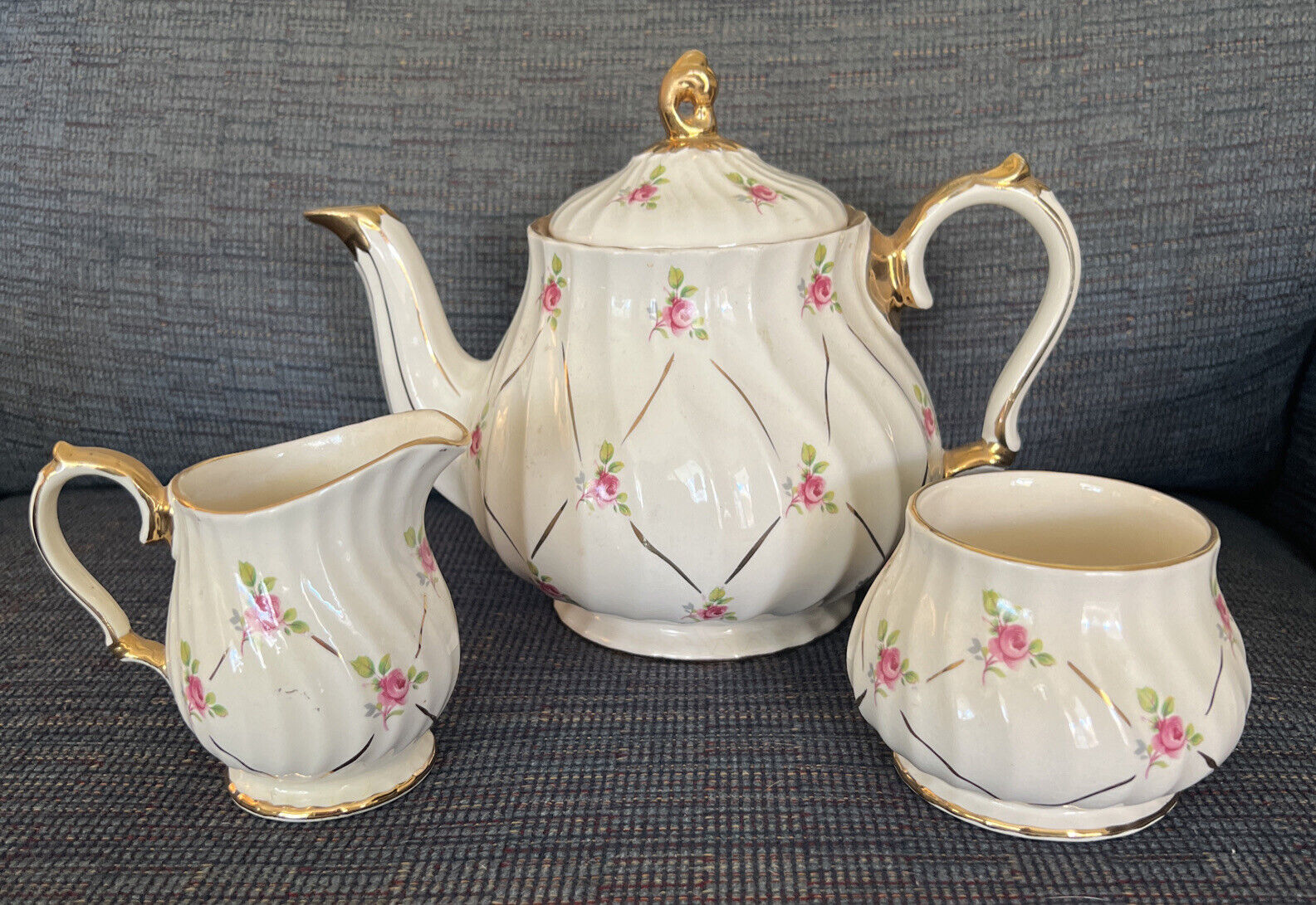 Vintage Sadler Rose tea set-  teapot, creamer/milk jug, and sugar bowl