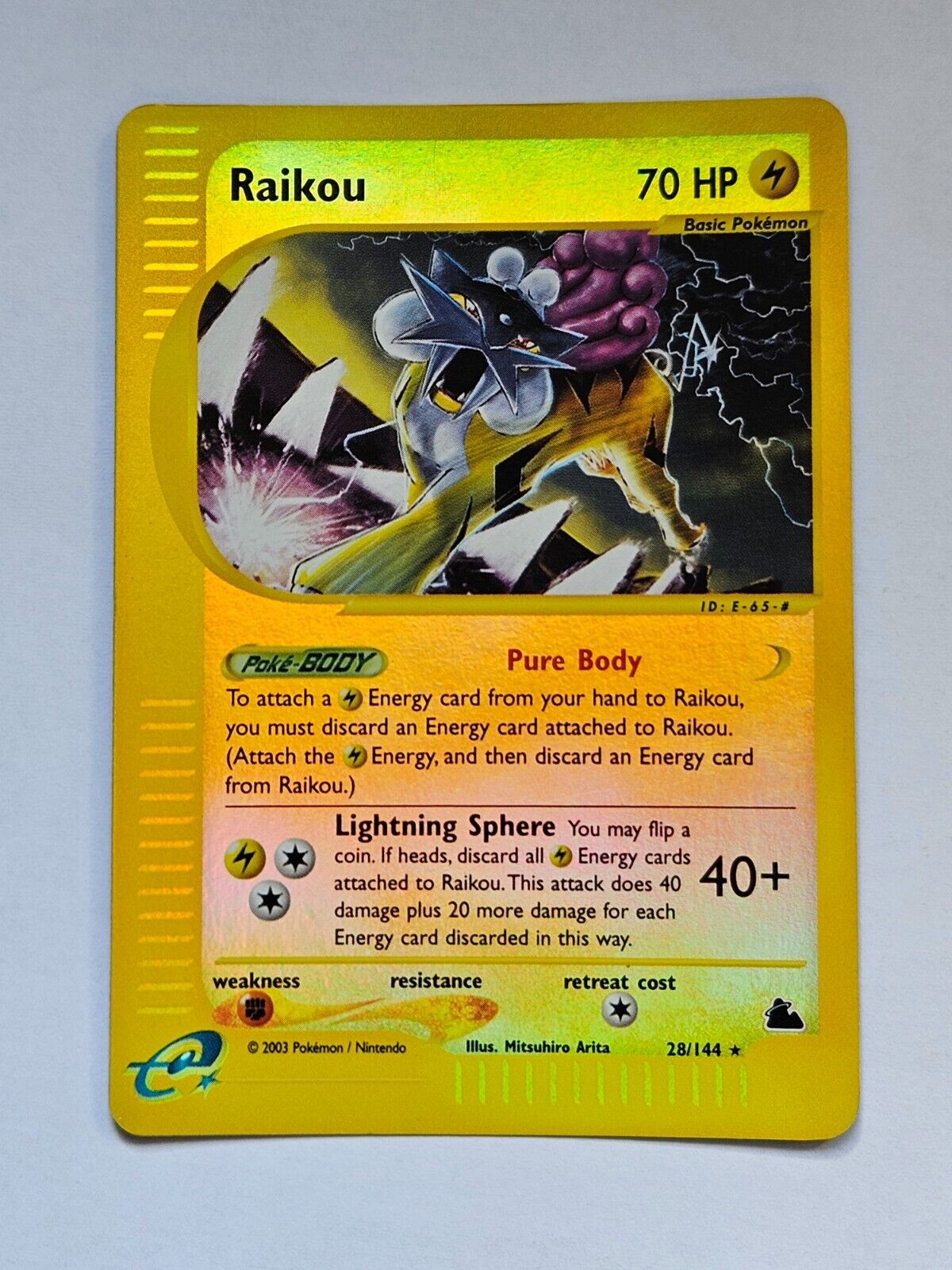 Raikou 28/144 Skyridge Rare Reverse Holo Pokemon Card WOTC 2003 - EX / Near Mint