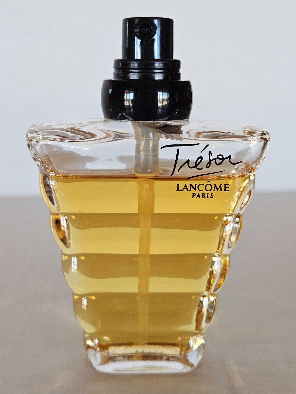 Lancome Paris Tresor 30ml- 1fl oz. Eau de Parfum Made in France 75% Full
