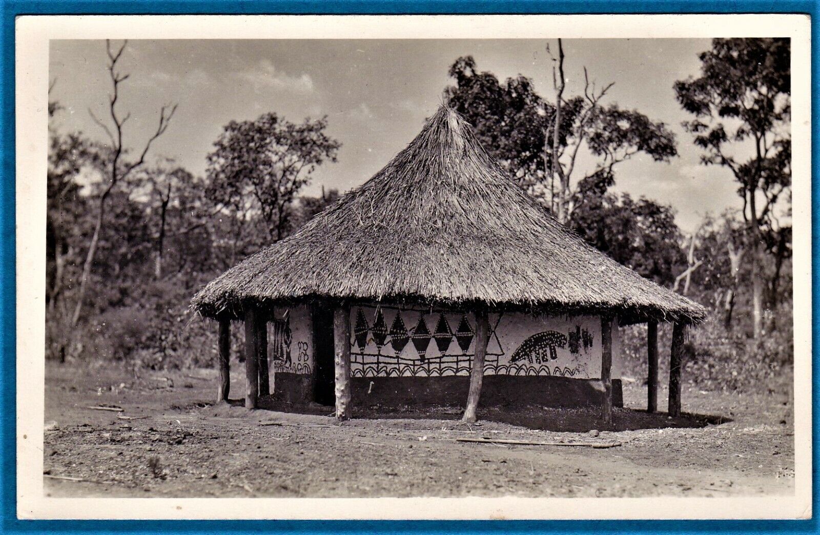 vintage Zagourski rppc ethnic real photo native Mangbetu hut Congo Africa c 1935