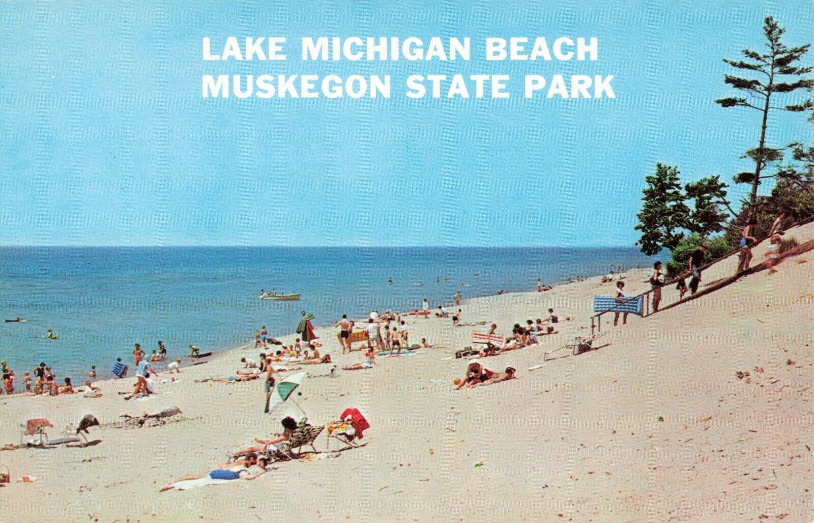 Muskegon MI, Lake Michigan Beach, Sunbathers Swimming, Vintage Postcard