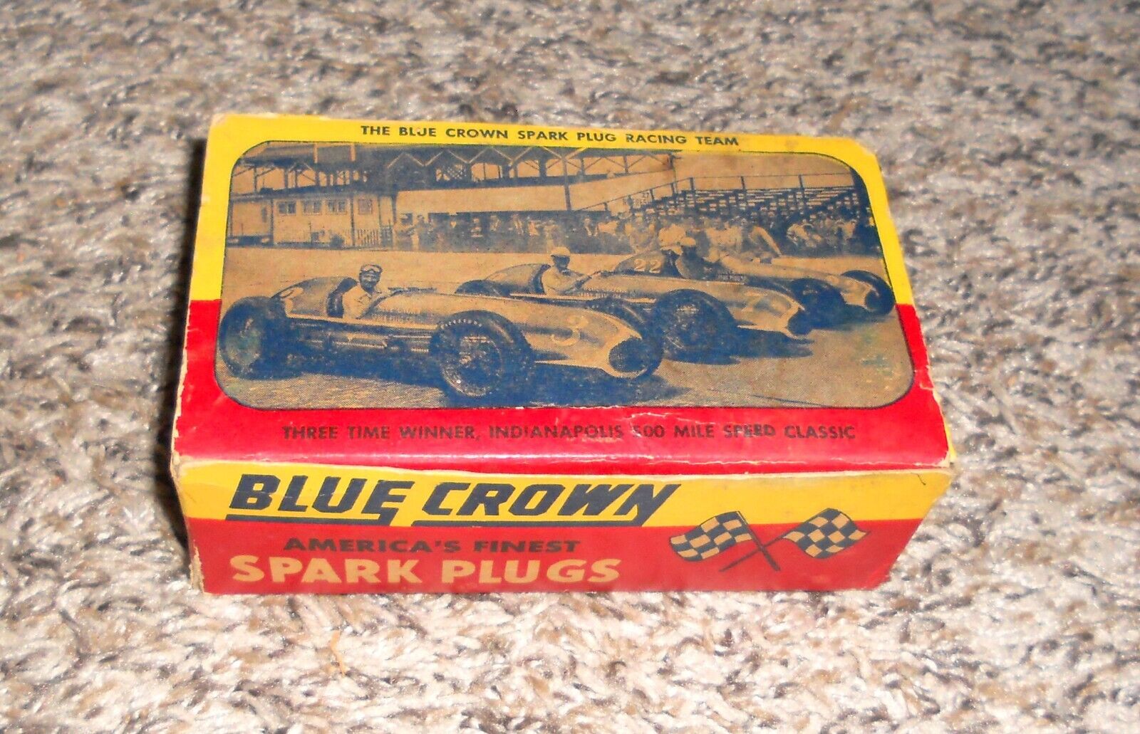 Box of 10 NOS Blue Crown Aluminum Oxide T-4x Spark Plugs