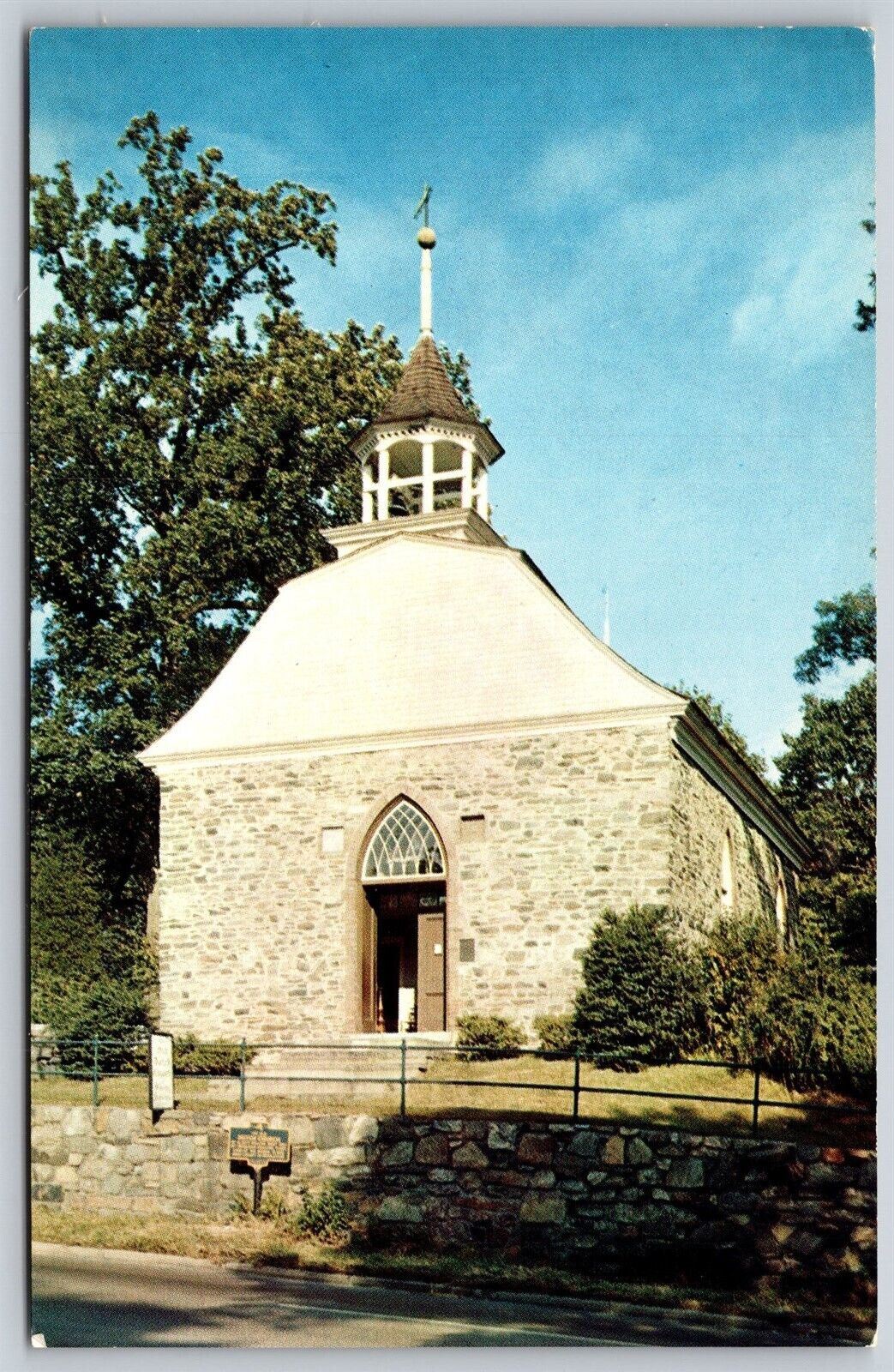 Postcard Old Dutch Church, North Tarrytown NY T163