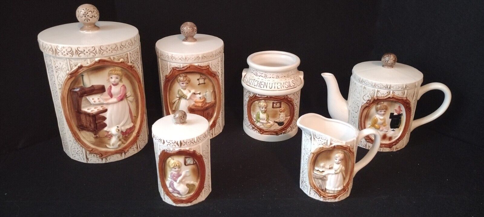 Vtg 1970\'s Sears Roebuck Pioneer Woman Ceramic Canisters Teapot Utensils 10 pcs