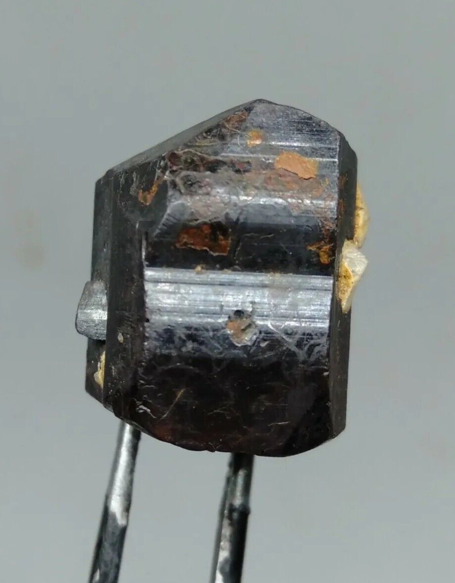 limonite loose crystal full terminated