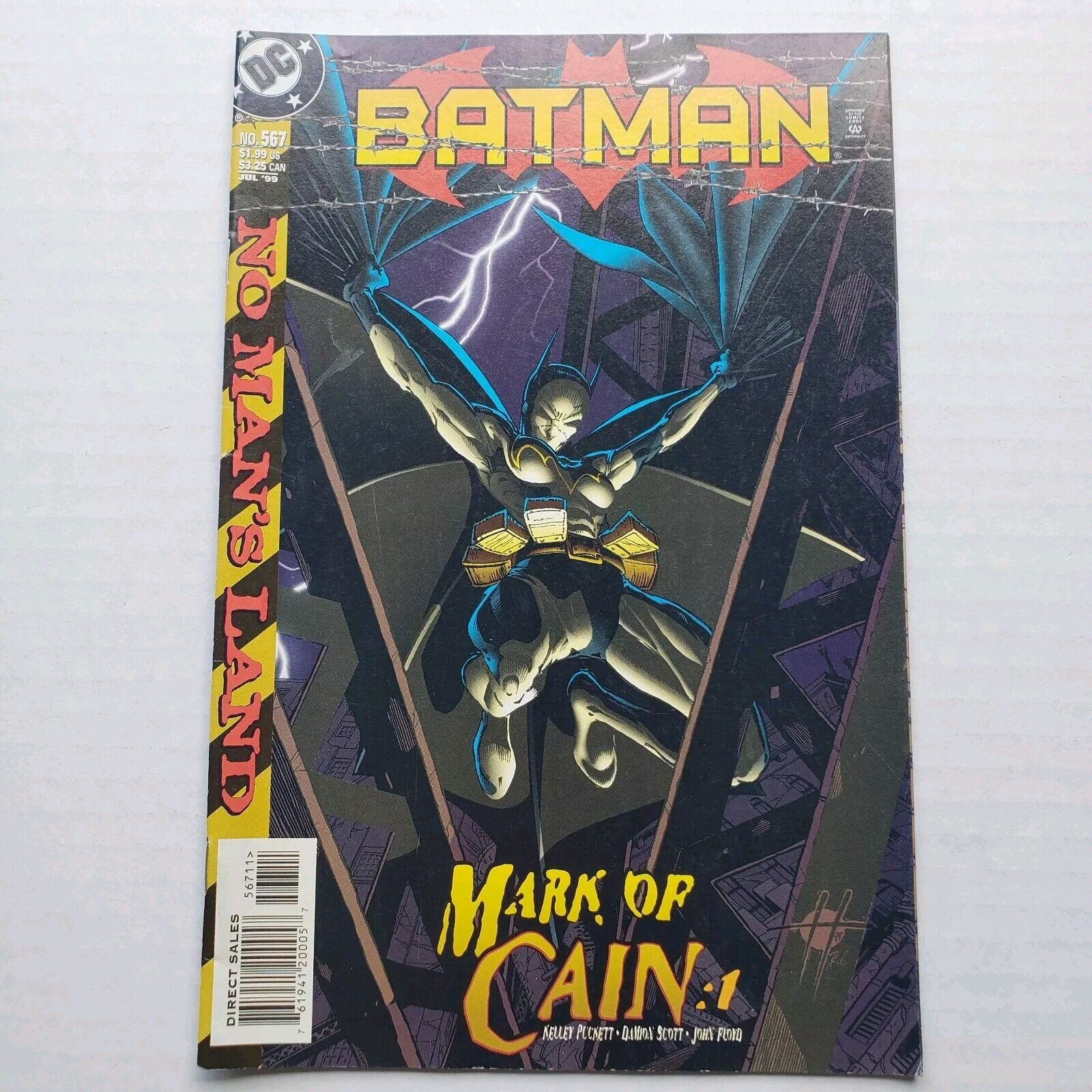 Batman #567 (DC  Comics July 1999) 1st Appearance Cassandra Cain Batgirl F-VF